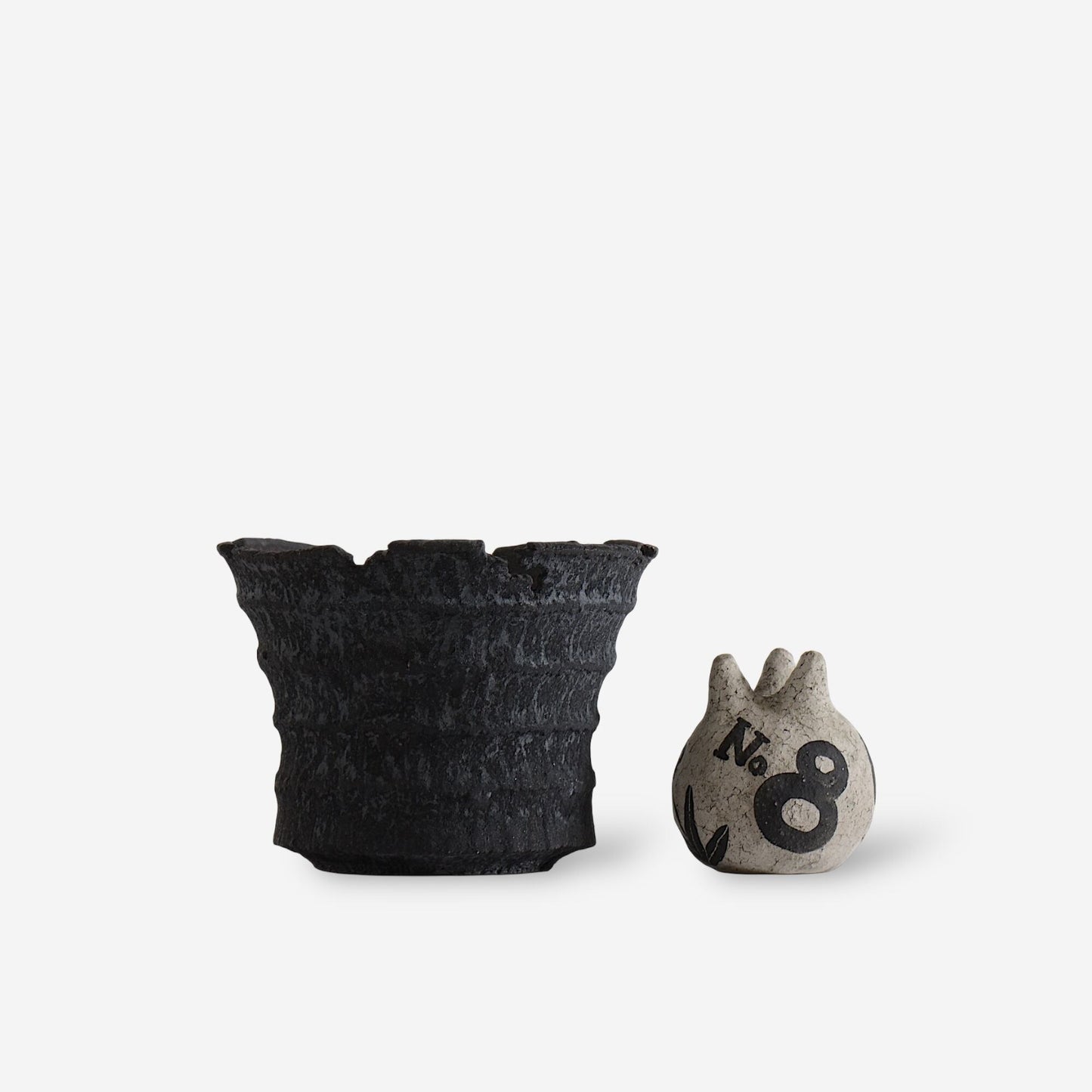 菊地元野 / AVOCADO BORDER ブラック 05 / XL / 約φ16.5cm / 植木鉢