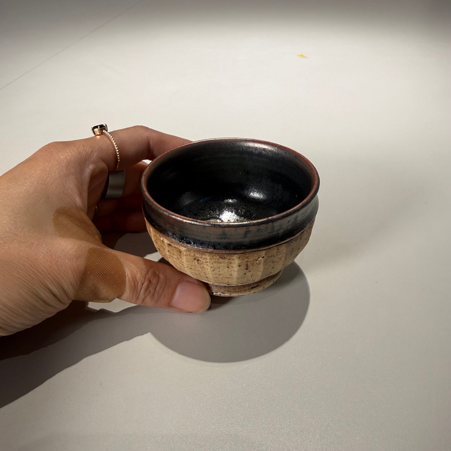 陶房Kibi / 錆墨ぐい呑み / tk_03