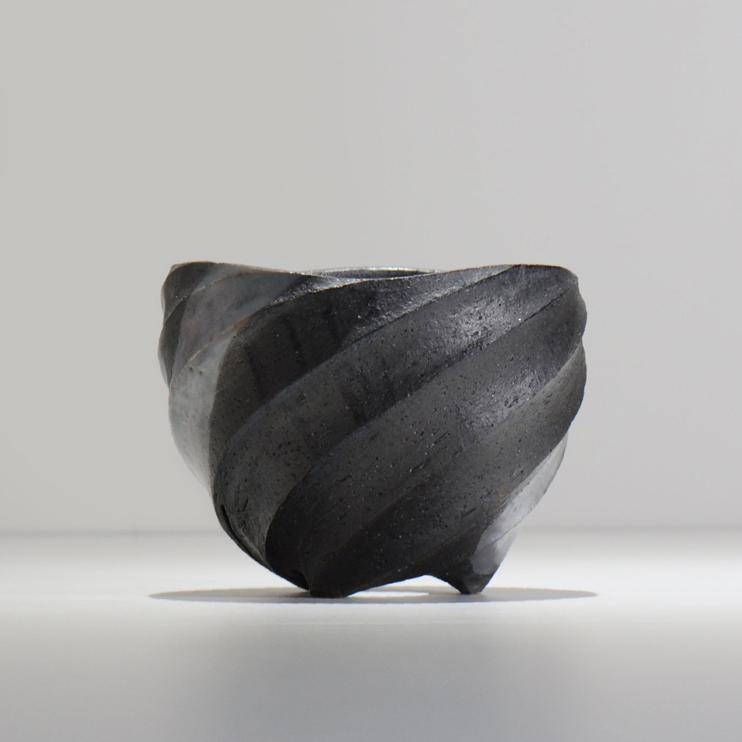 沖誠 / SPIIRAL_SILVER_11 / 約φ14.4cm / 植木鉢