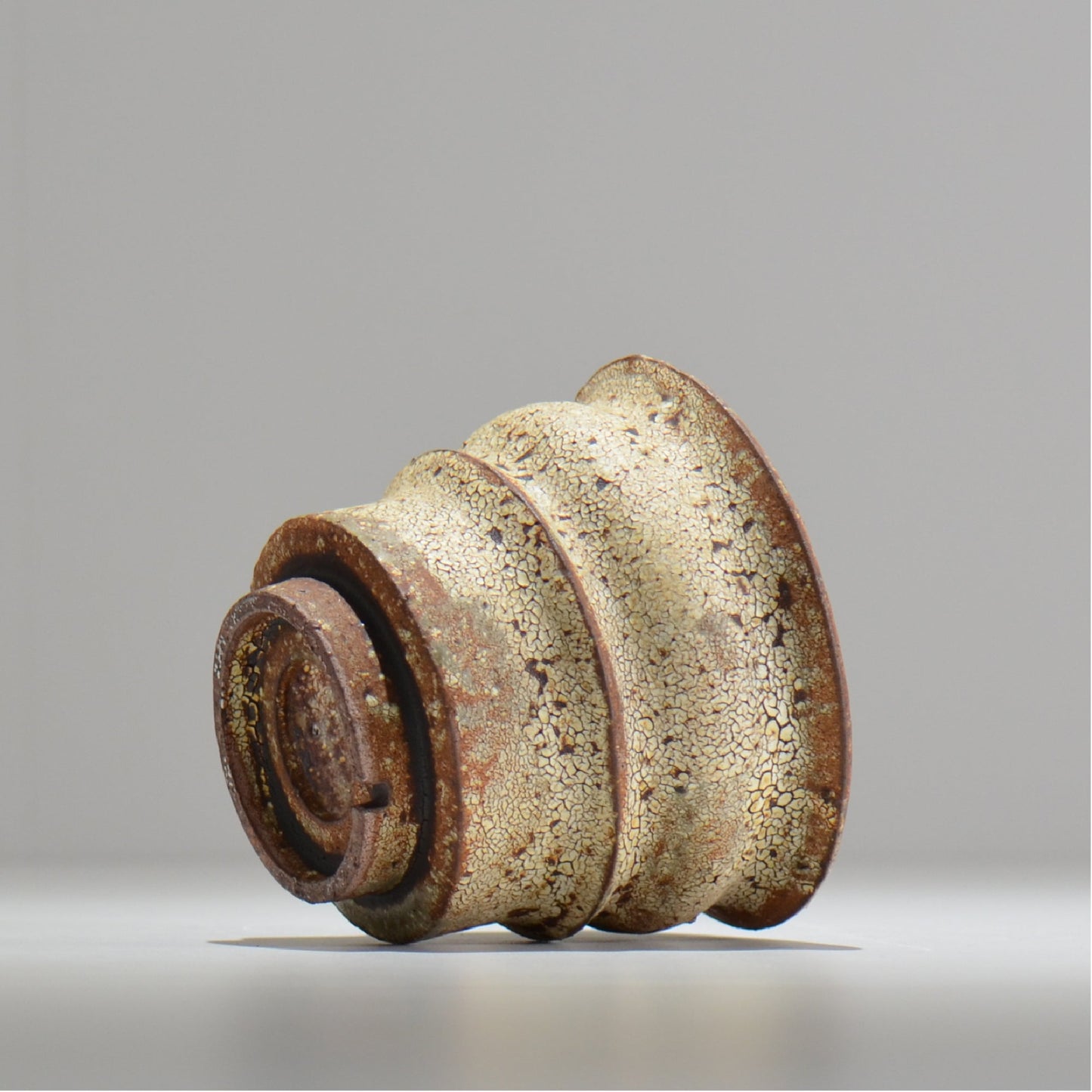 山下太 / ASOBO 罅(ひび)/ 15 / 約 φ12.4cm / 植木鉢