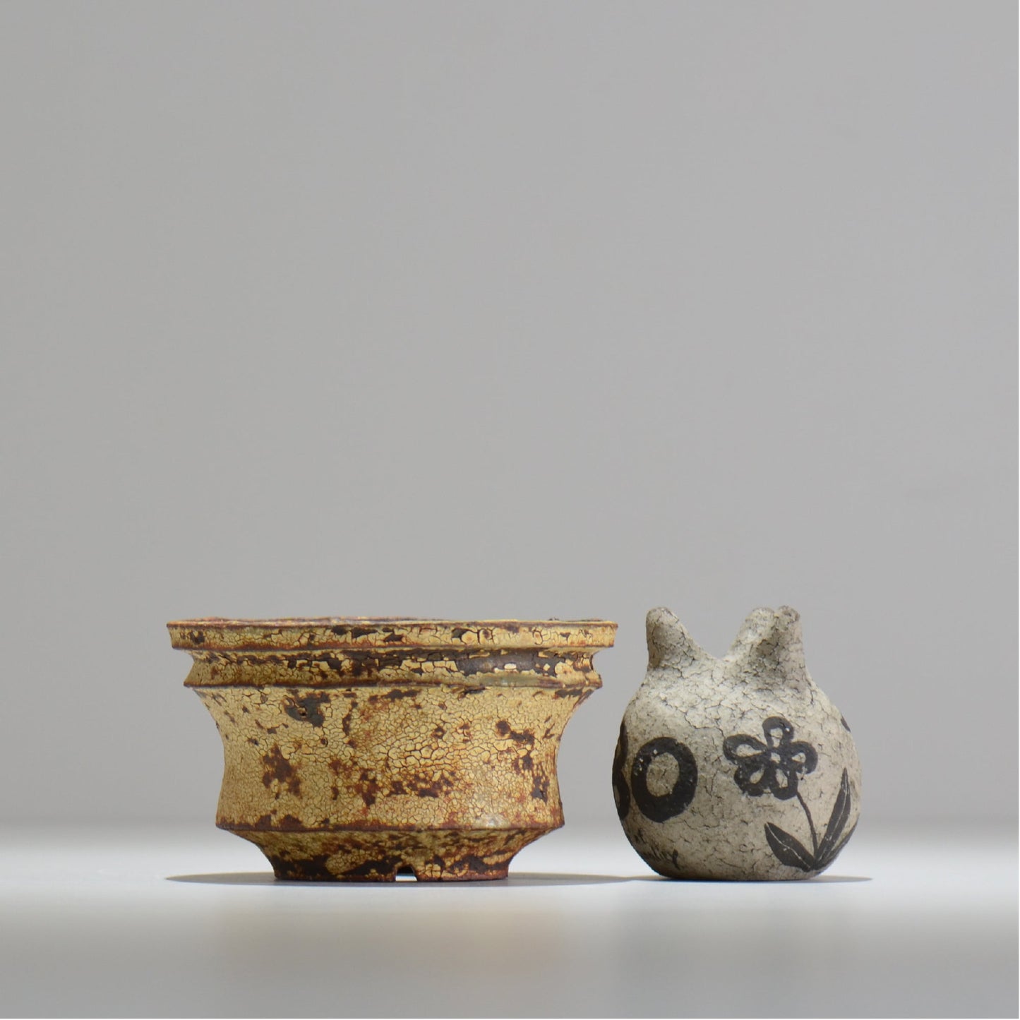 山下太 / ASOBO 罅(ひび)/ 17 / 約 φ13cm / 植木鉢