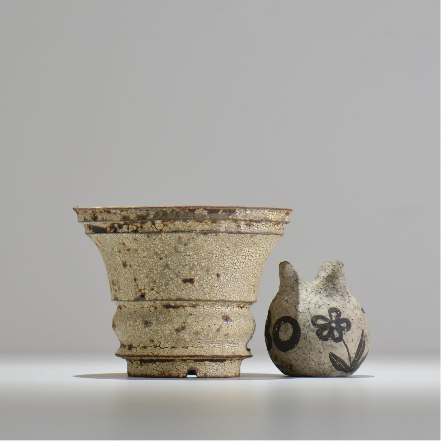 山下太 / ASOBO 罅(ひび)/ 18 / 約 φ15cm / 植木鉢
