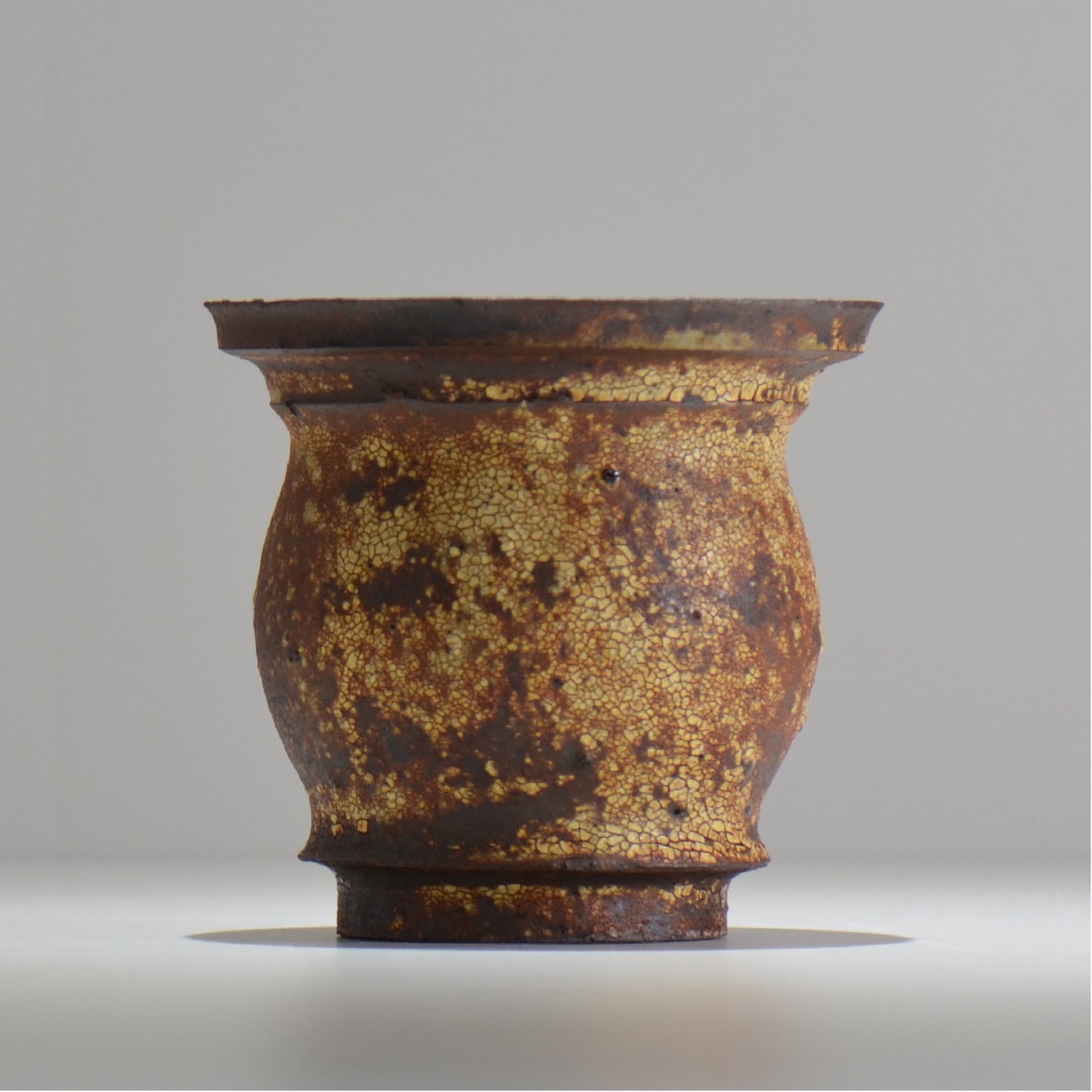 山下太 / ASOBO 罅(ひび)/ 19 / 約 φ14.2cm / 植木鉢