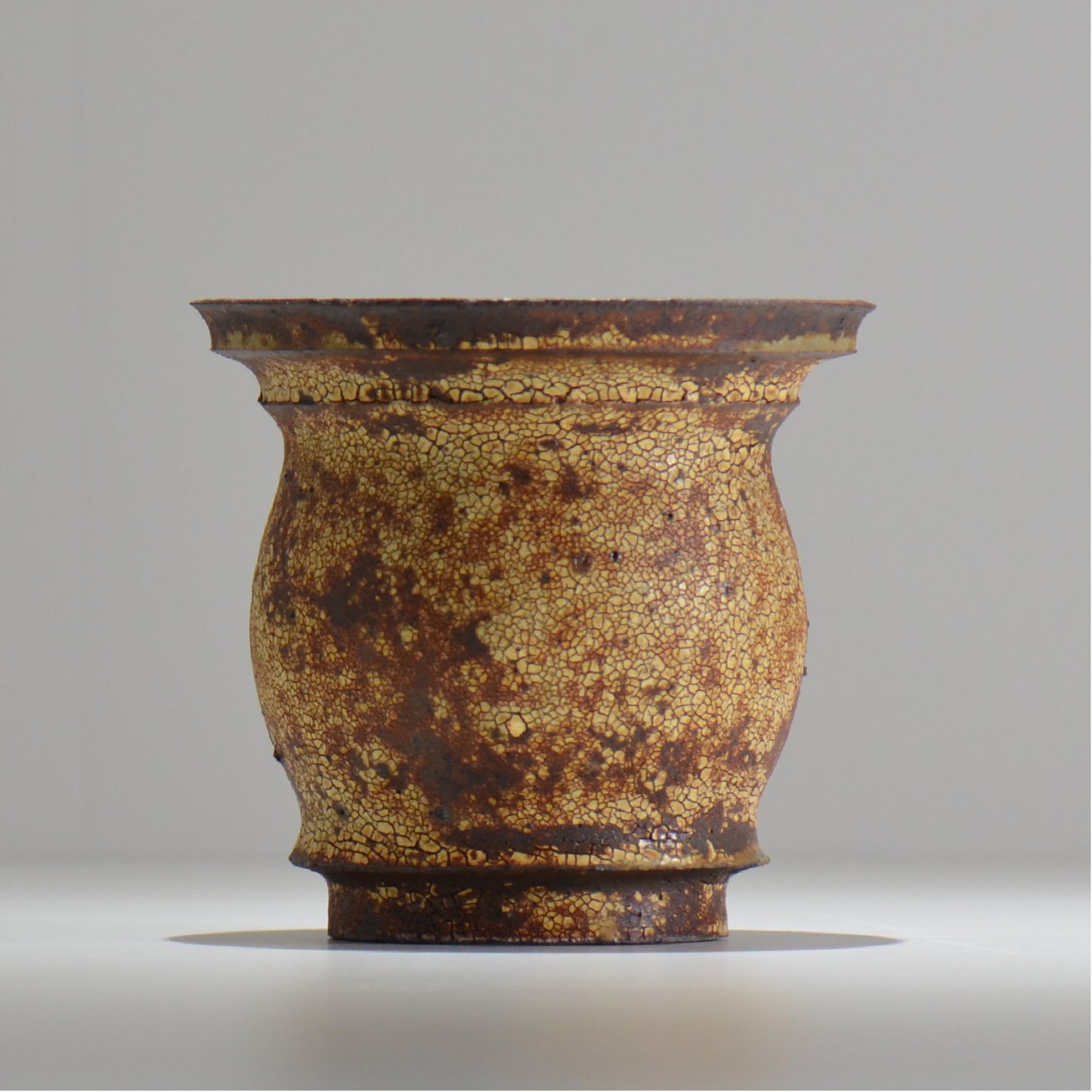 山下太 / ASOBO 罅(ひび)/ 19 / 約 φ14.2cm / 植木鉢