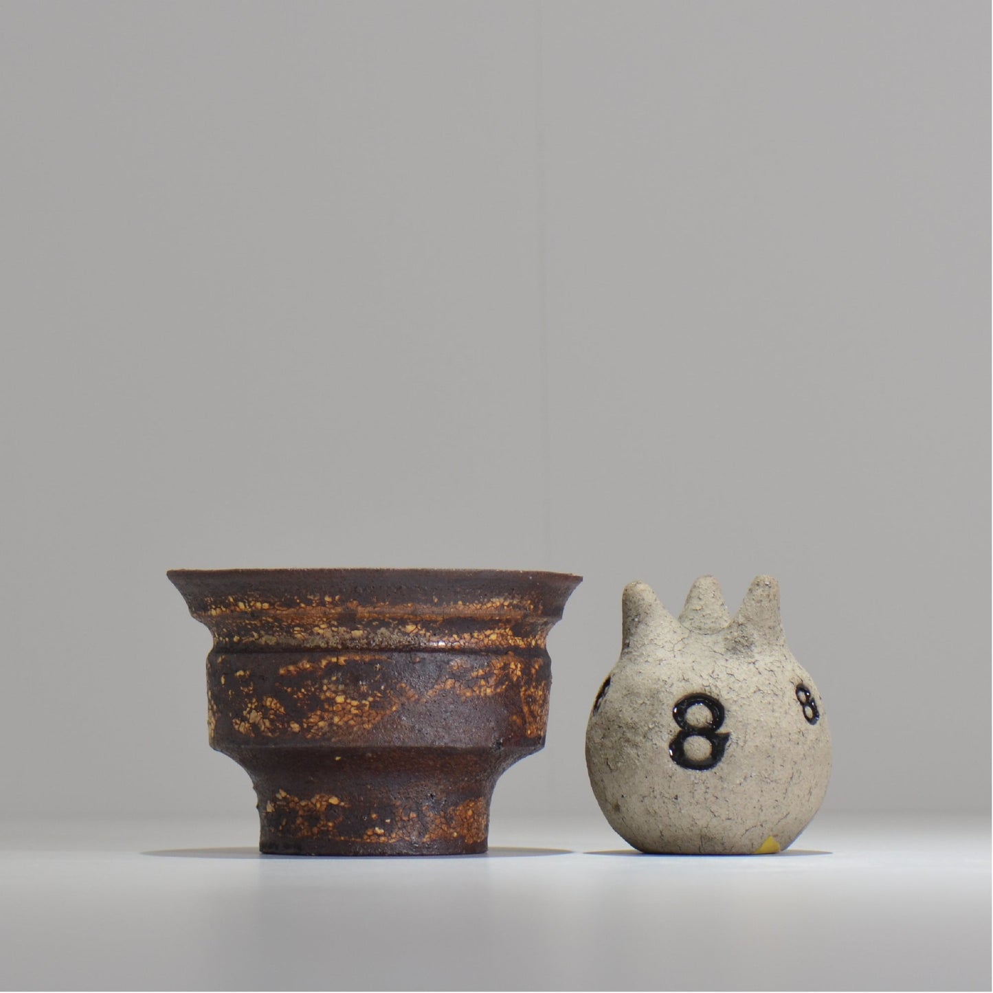 山下太 / ASOBO 罅(ひび)/ 23 / 約 φ12cm / 植木鉢