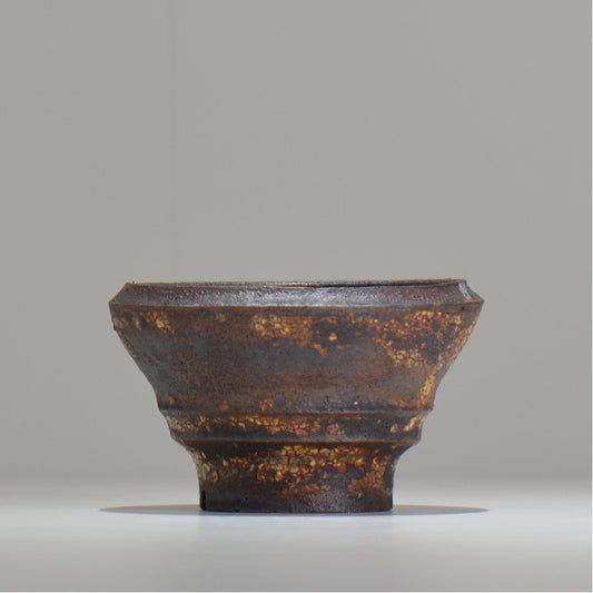 山下太 / ASOBO 罅(ひび)/ 26 / 約 φ12cm / 植木鉢