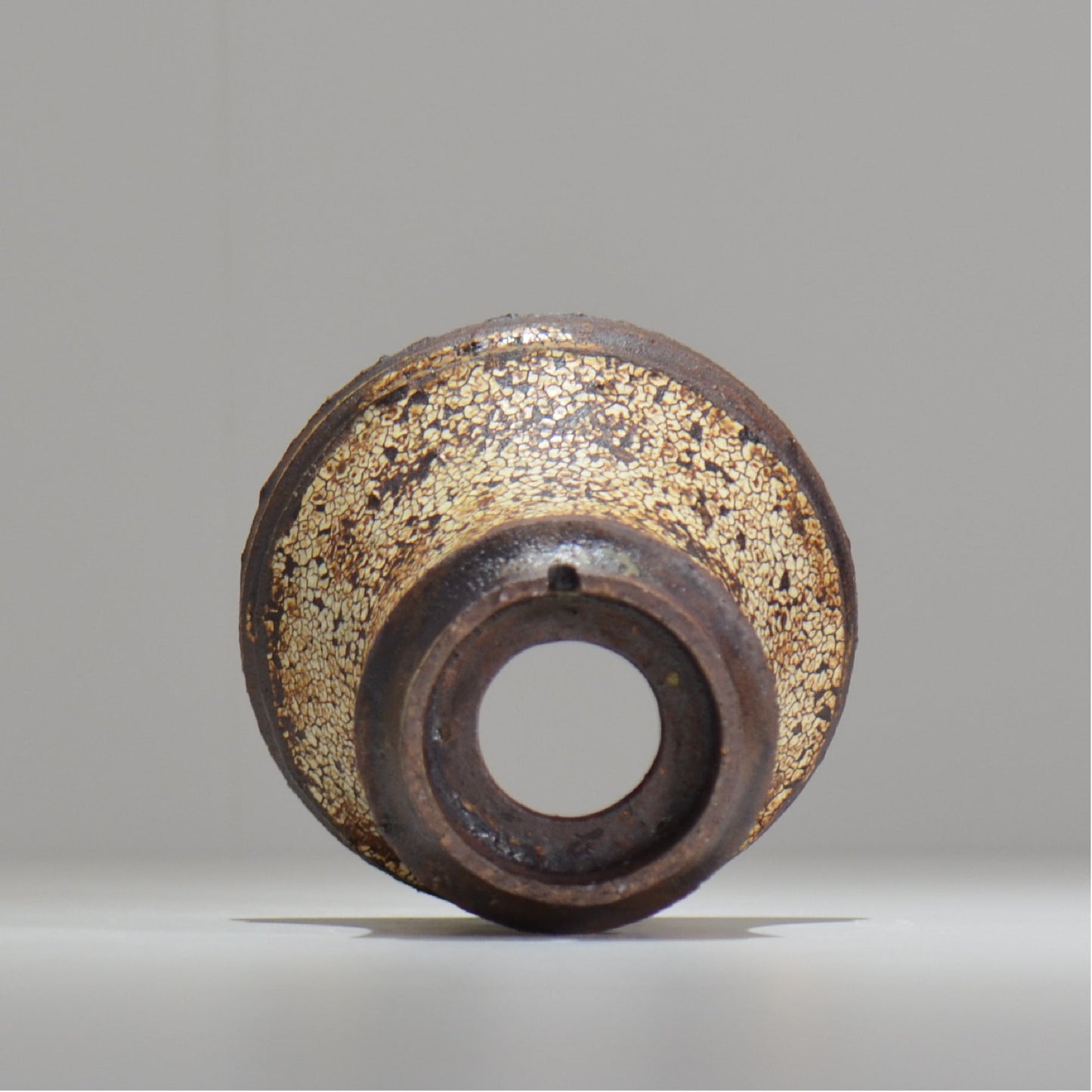 山下太 / ASOBO 罅(ひび)/ 27 / 約 φ12.3cm / 植木鉢