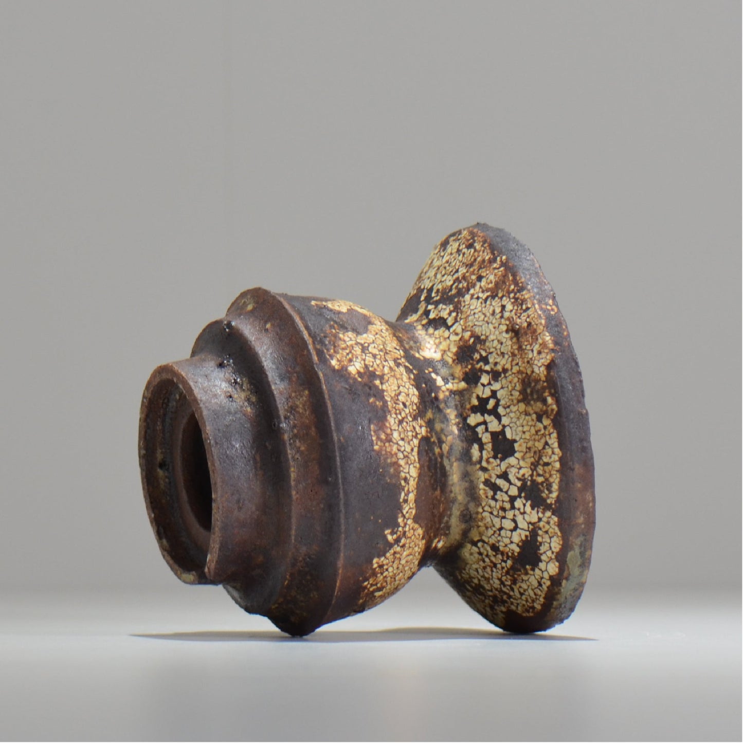 山下太 / ASOBO 罅(ひび)/ 30 / 約 φ12.5cm / 植木鉢