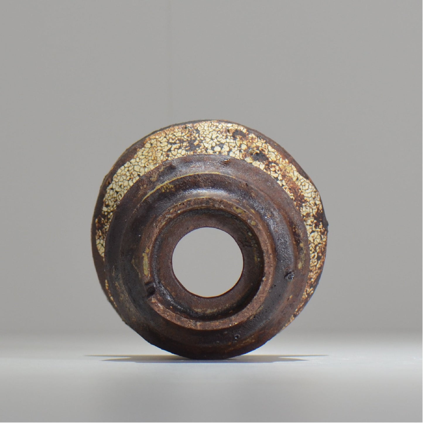山下太 / ASOBO 罅(ひび)/ 30 / 約 φ12.5cm / 植木鉢