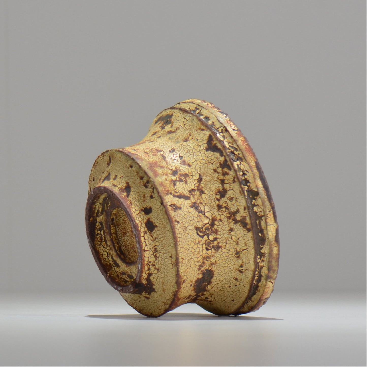 山下太 / ASOBO 罅(ひび)/ 33 / 約 φ13.3cm / 植木鉢