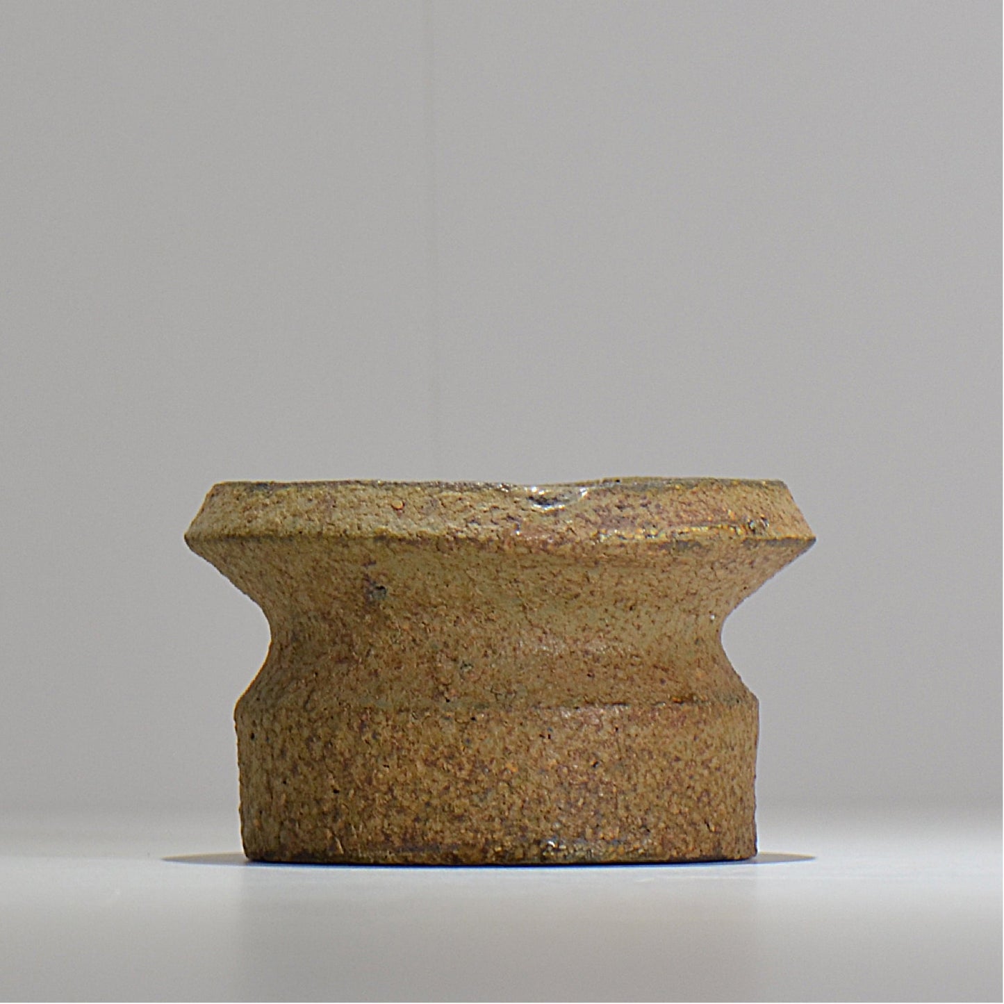 山下太 / ASOBO 罅(ひび)/ 39 / 約 φ12cm / 植木鉢