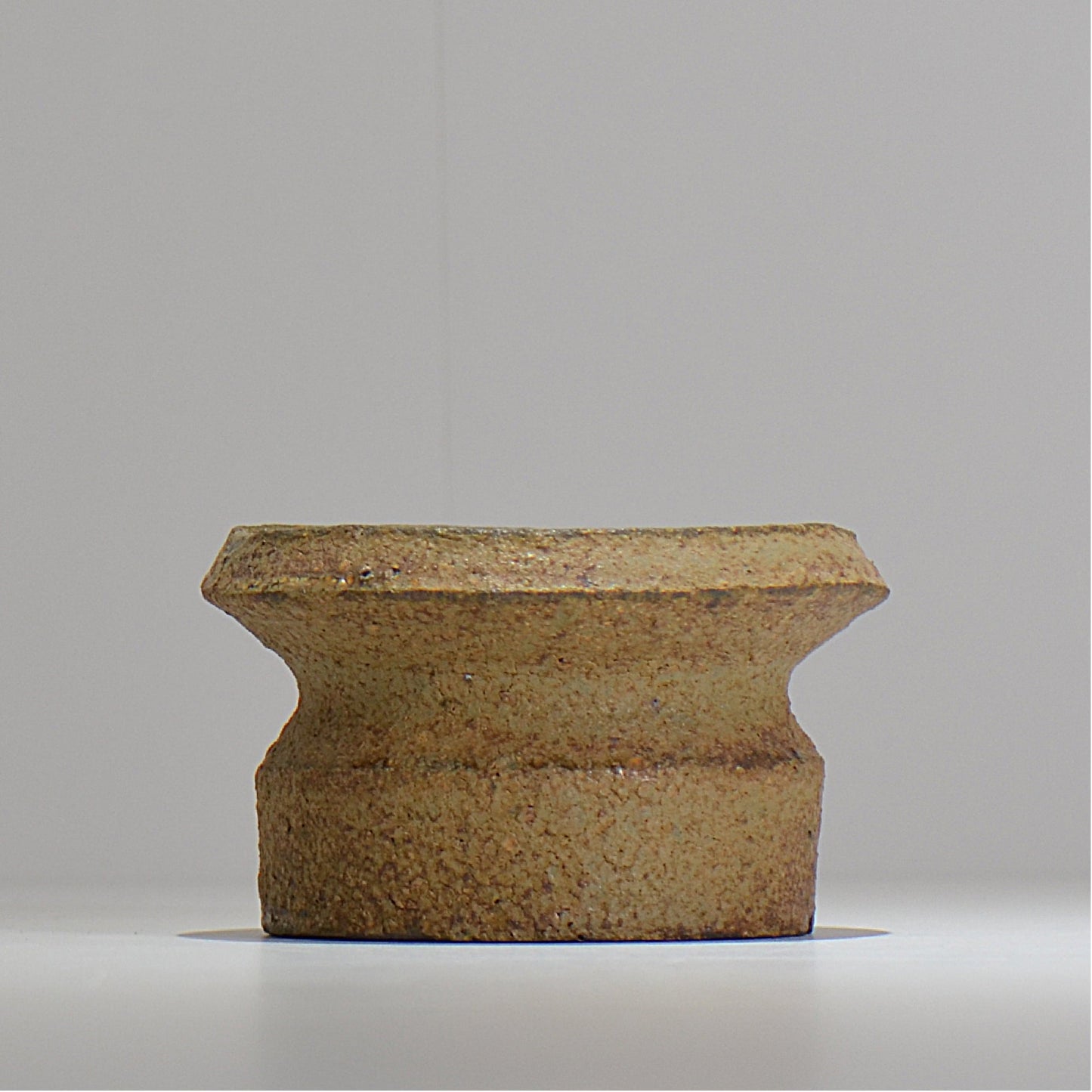 山下太 / ASOBO 罅(ひび)/ 39 / 約 φ12cm / 植木鉢