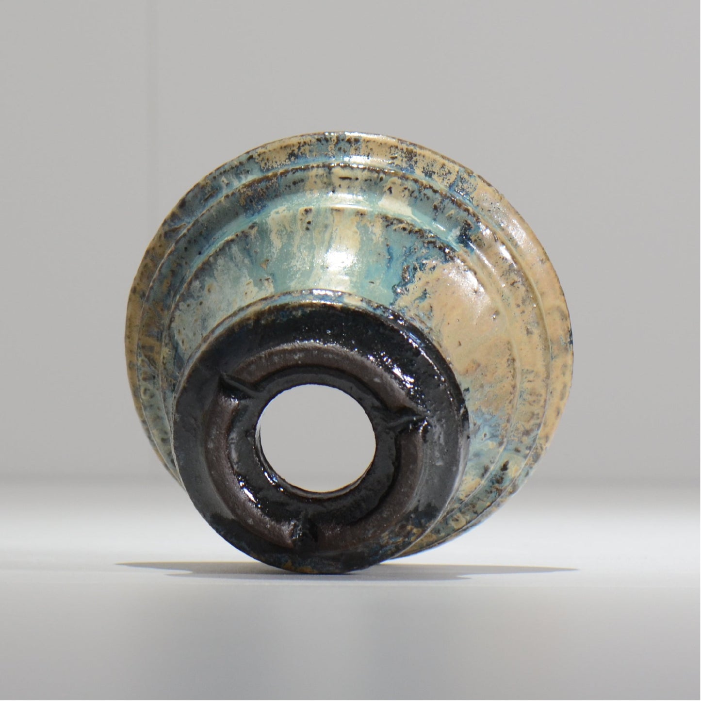 ヒノモトナツミ / 縁-ふち- / cone2_10 / 約 φ12.5cm / 植木鉢