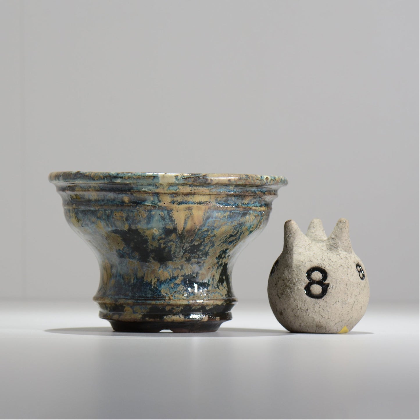 ヒノモトナツミ / 縁-ふち- / cone2_44 /  約 φ18cm / 植木鉢