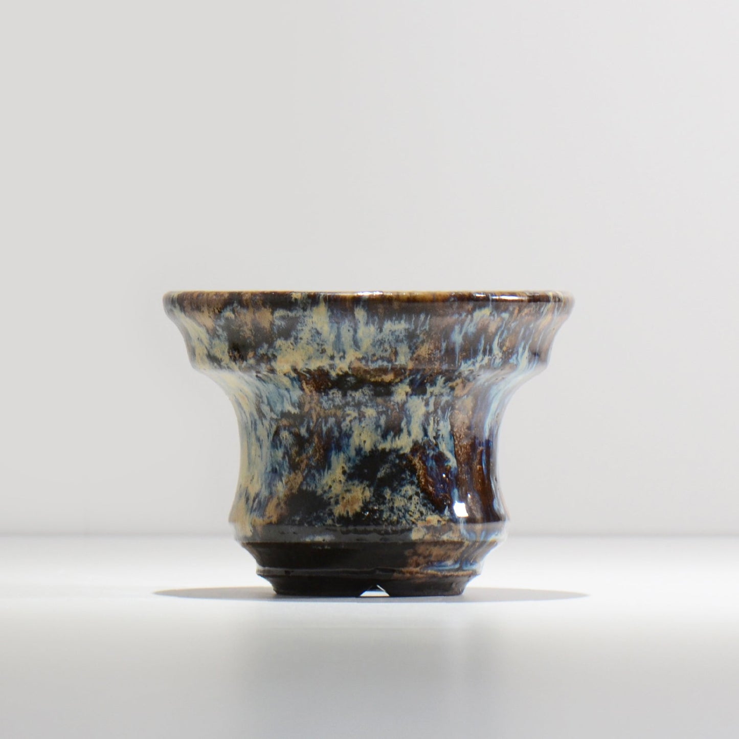 ヒノモトナツミ / 縁-ふち- / cone2_35 / 約 φ14.1cm / 植木鉢