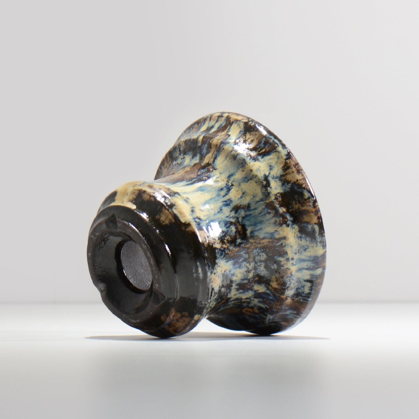 ヒノモトナツミ / 縁-ふち- / cone2_35 / 約 φ14.1cm / 植木鉢
