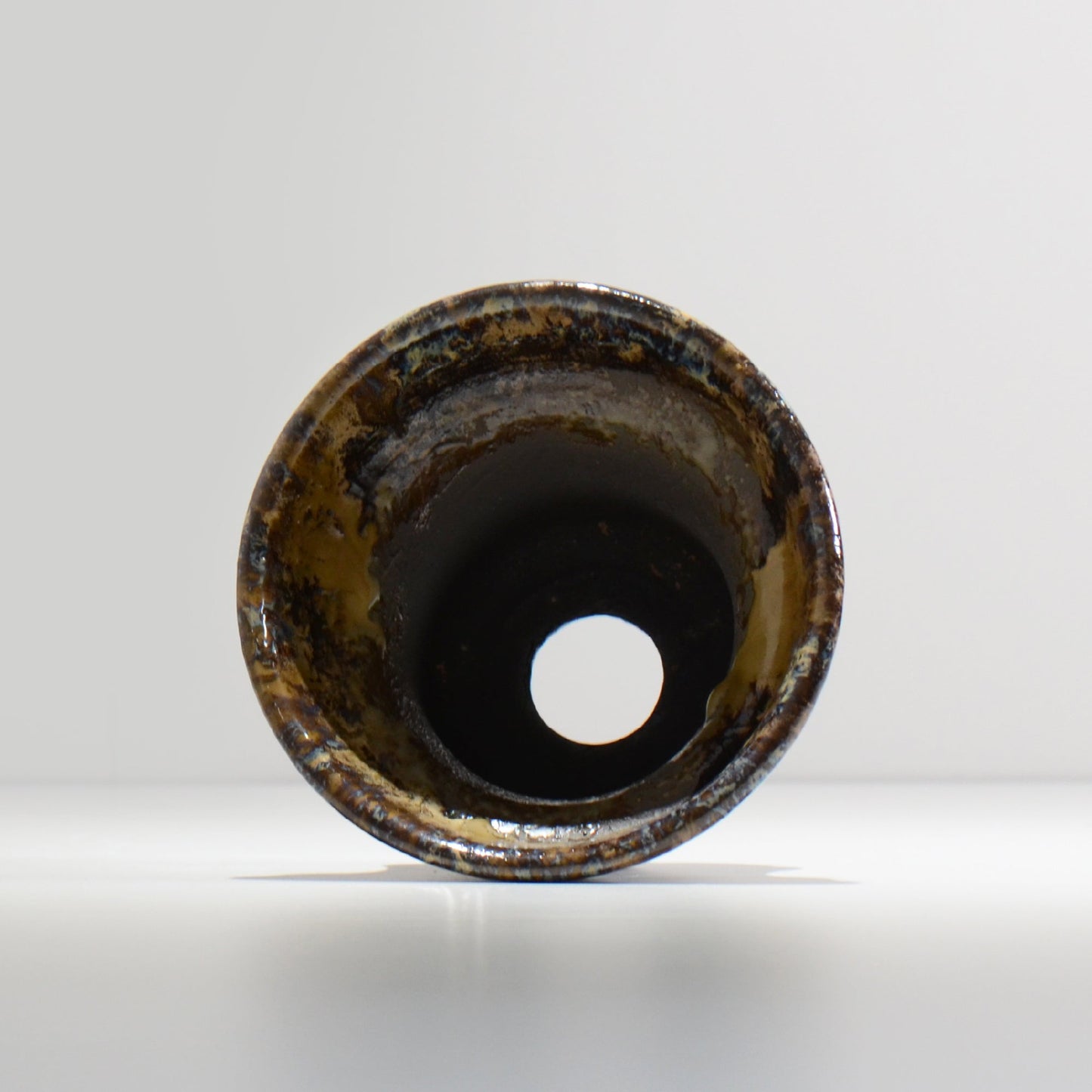 ヒノモトナツミ / 縁-ふち- / cone2_35 / 約 φ14.1cm / 植木鉢