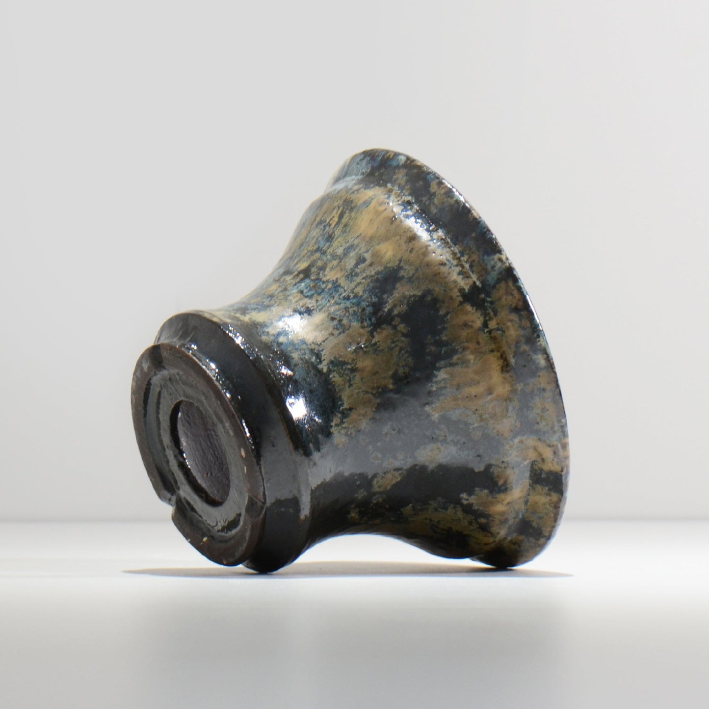 ヒノモトナツミ / 縁-ふち- / cone2_37 / 約 φ16.6cm / 植木鉢