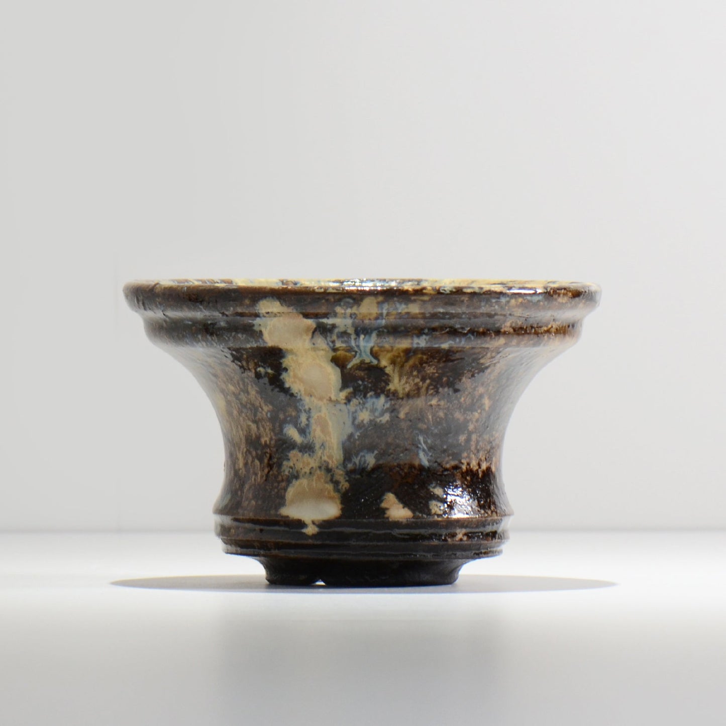 ヒノモトナツミ / 縁-ふち- / cone2_45/ 約 φ17.4cm / 植木鉢