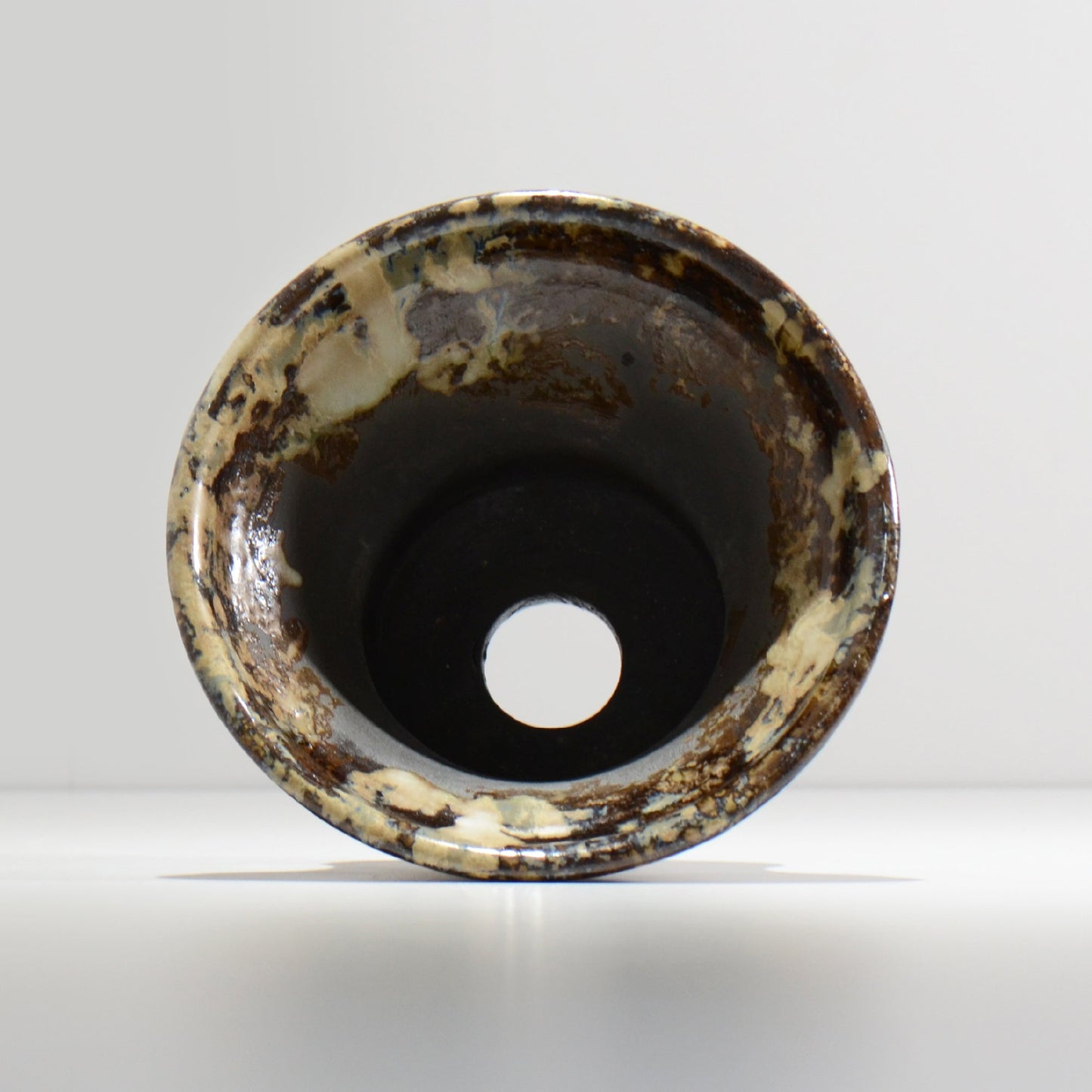 ヒノモトナツミ / 縁-ふち- / cone2_45/ 約 φ17.4cm / 植木鉢