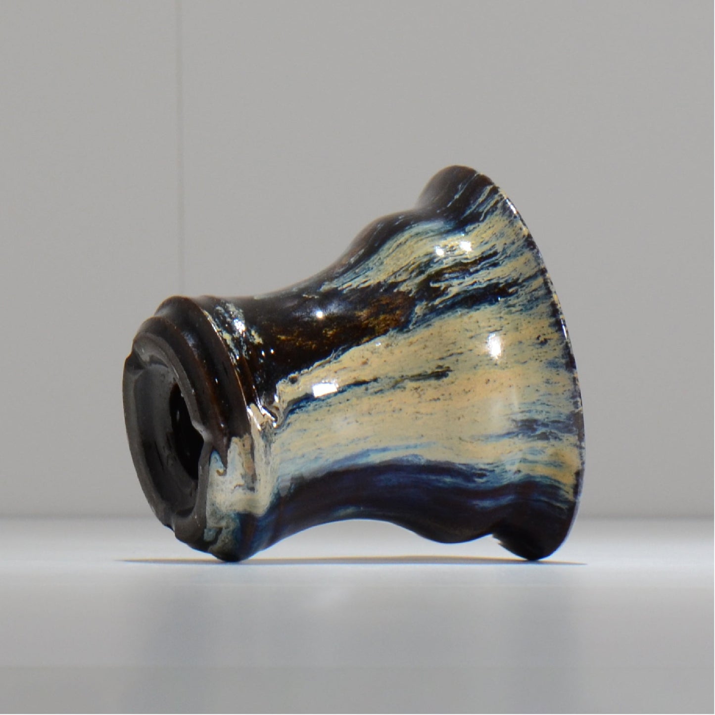 ヒノモトナツミ / 縁-ふち- /cone3_fu36_s/ 約φ11.2cm / 植木鉢