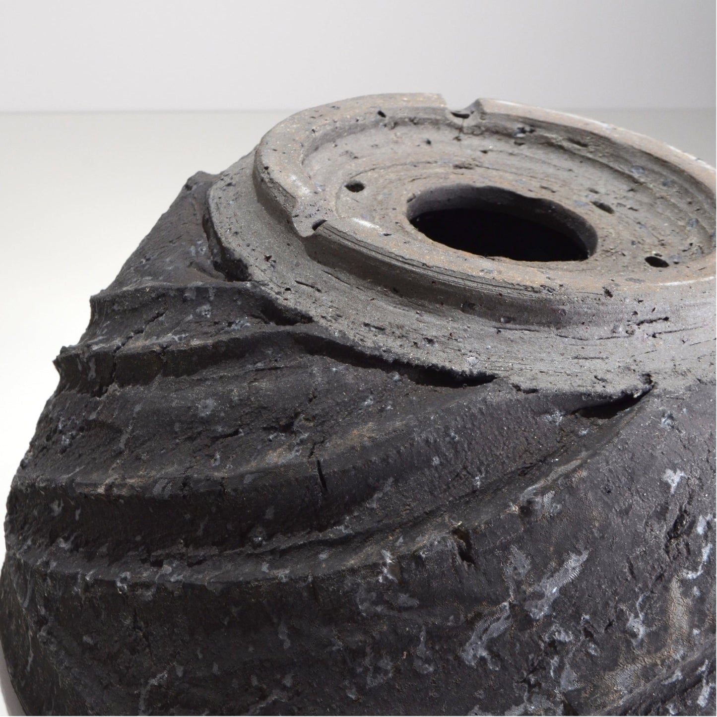 菊地元野 / DANSOU ROLL / BIG / 約φ33cm / 植木鉢