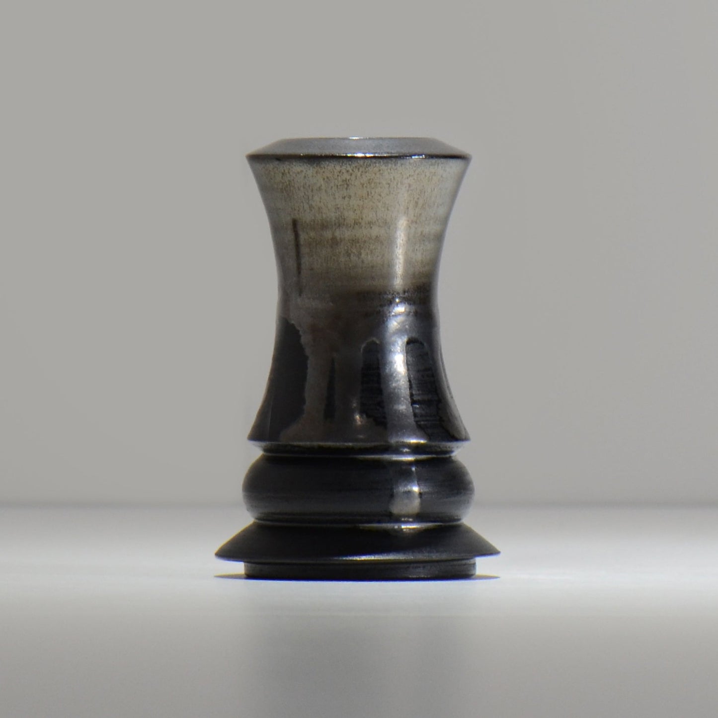 荻 / 一輪挿し /gila07_ichi01 / 約 φ7.3cm / 花瓶
