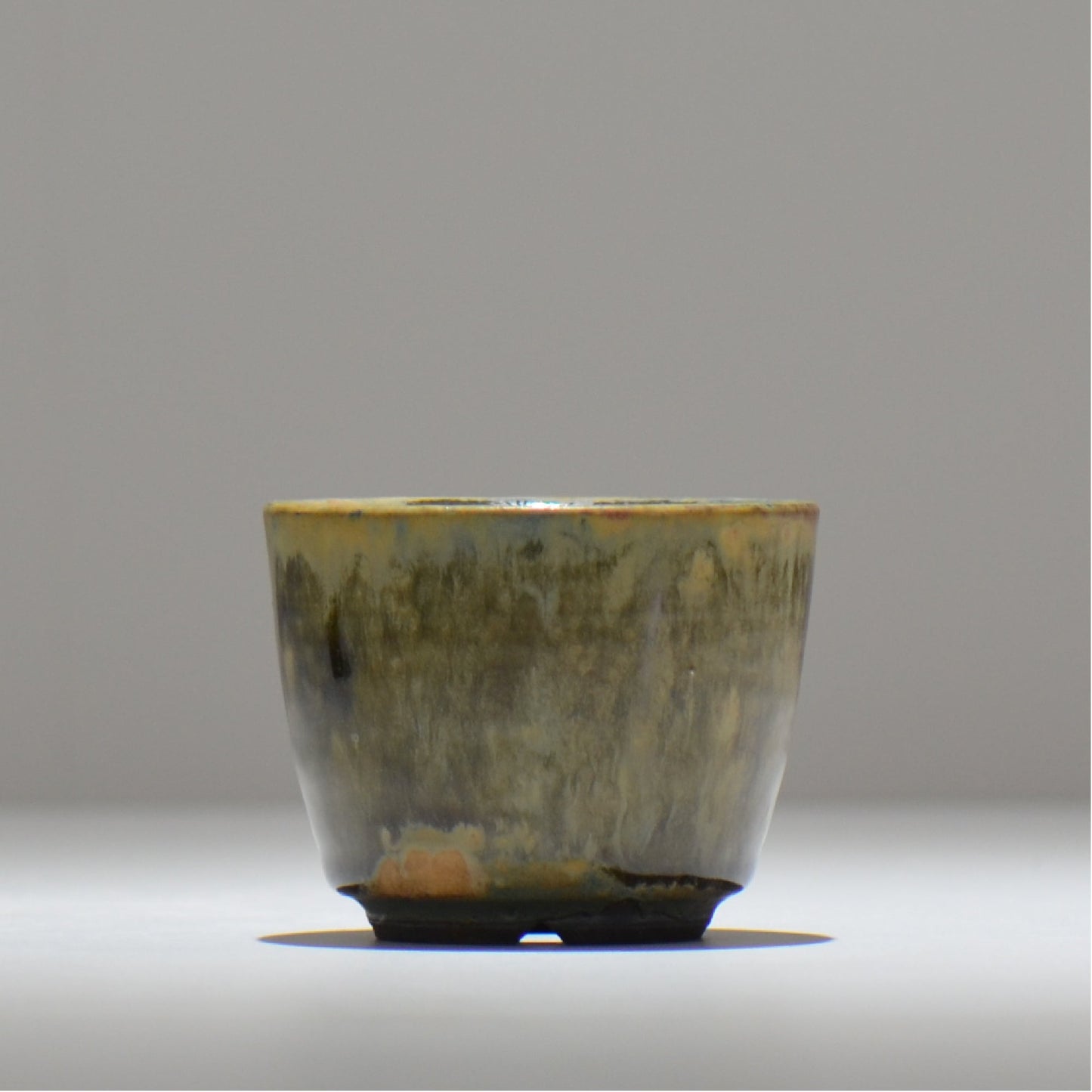 ヒノモトナツミ / 鈍-にび- / hn01_24nibi_xs / 約 φ8.8cm / 植木鉢