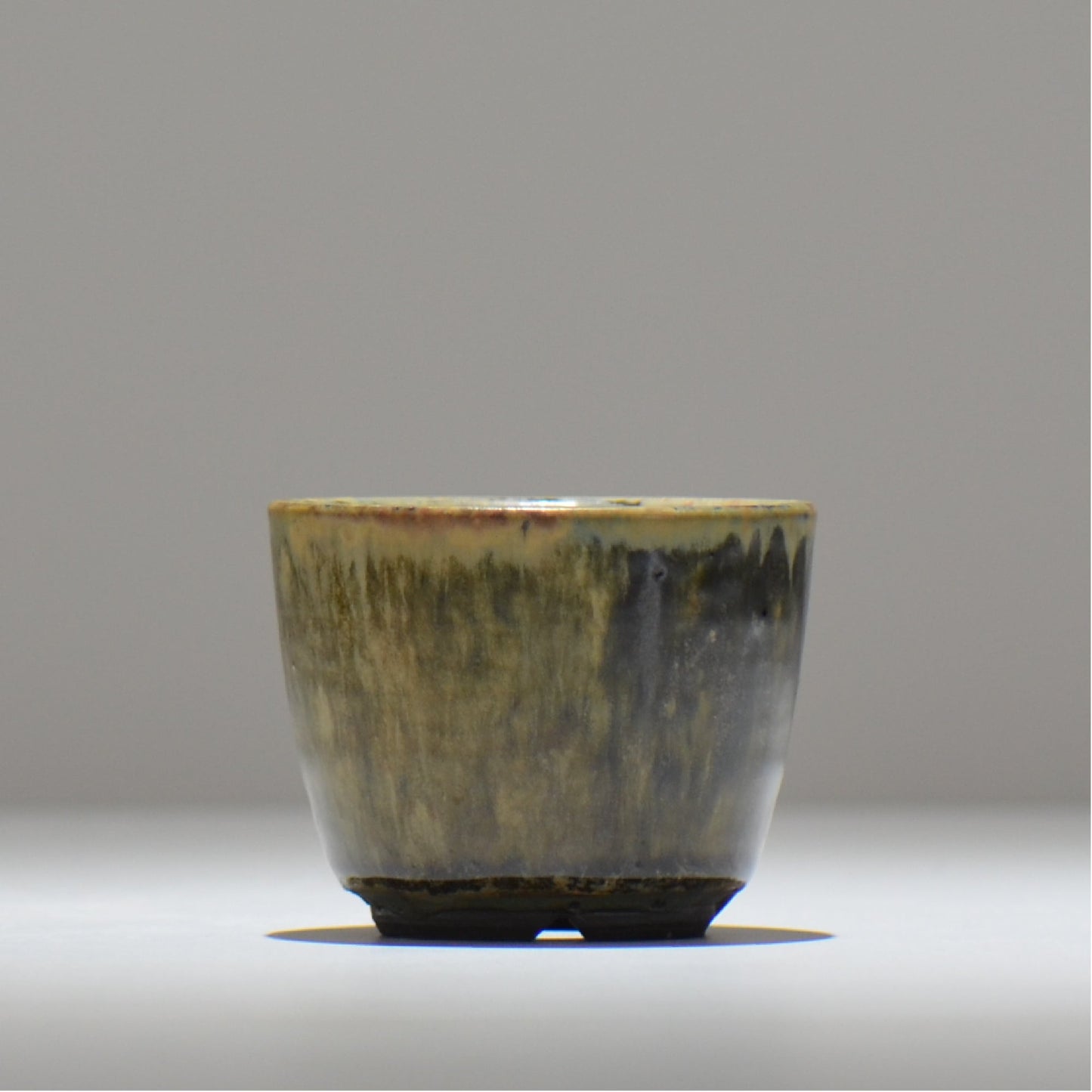 ヒノモトナツミ / 鈍-にび- / hn01_24nibi_xs / 約 φ8.8cm / 植木鉢