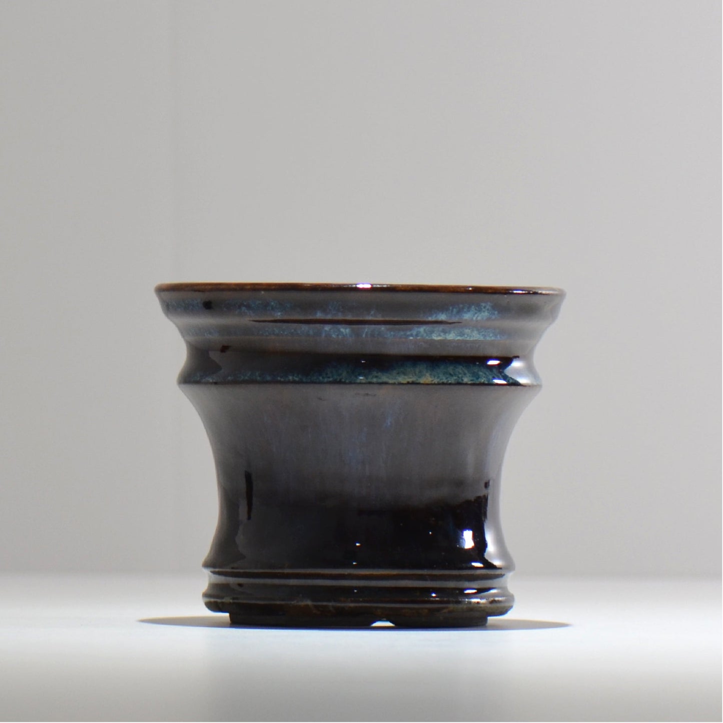 ヒノモトナツミ / 縁-ふち- / hn02_fc04_s / 約φ11.7cm / 植木鉢