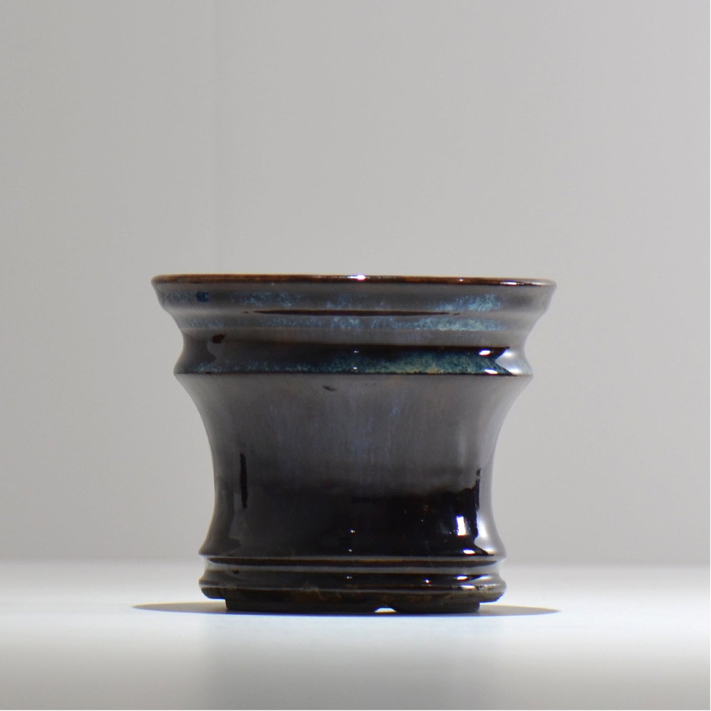 ヒノモトナツミ / 縁-ふち- / hn02_fc04_s / 約φ11.7cm / 植木鉢