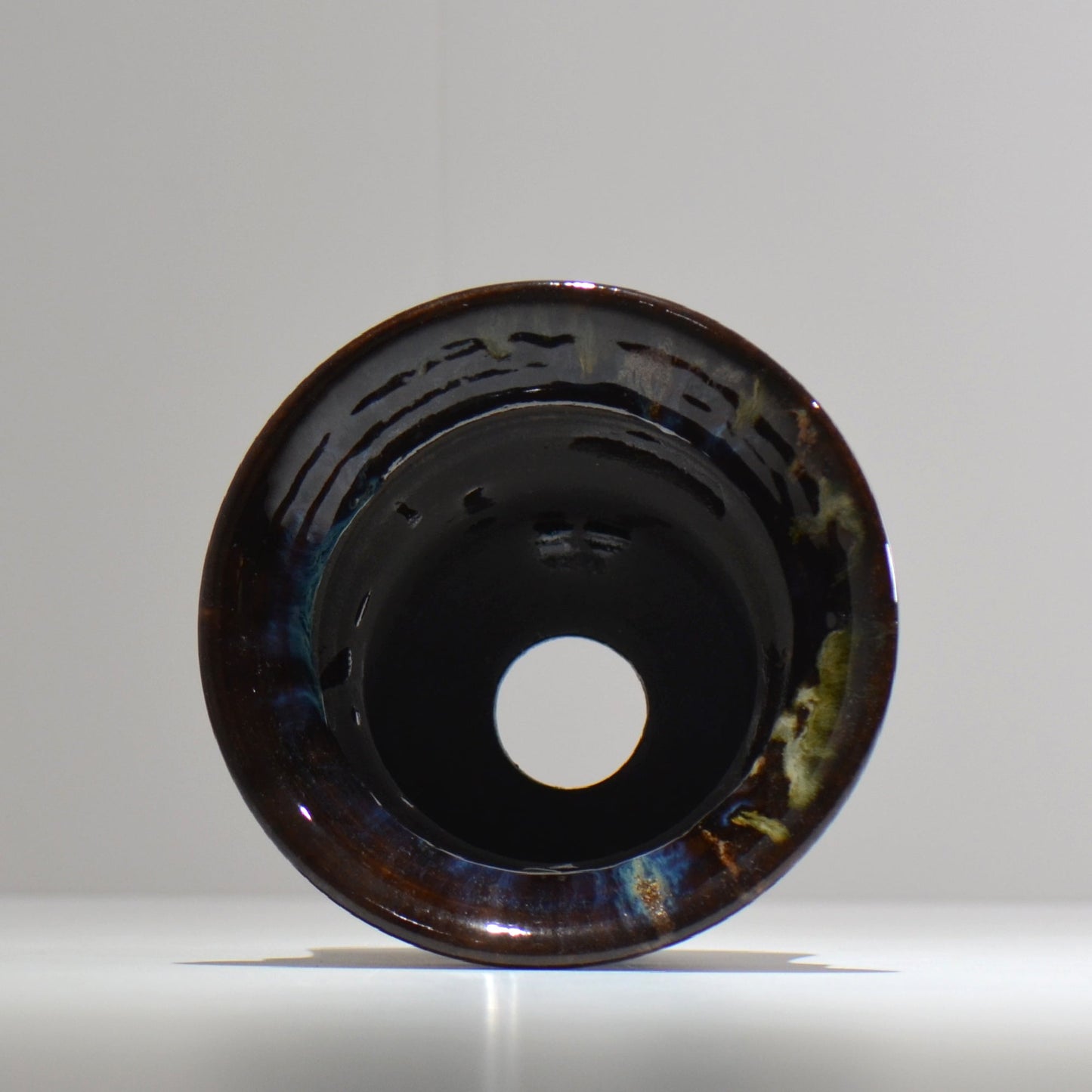 ヒノモトナツミ / 縁-ふち- / hn02_fc17_m / 約φ14.5cm / 植木鉢