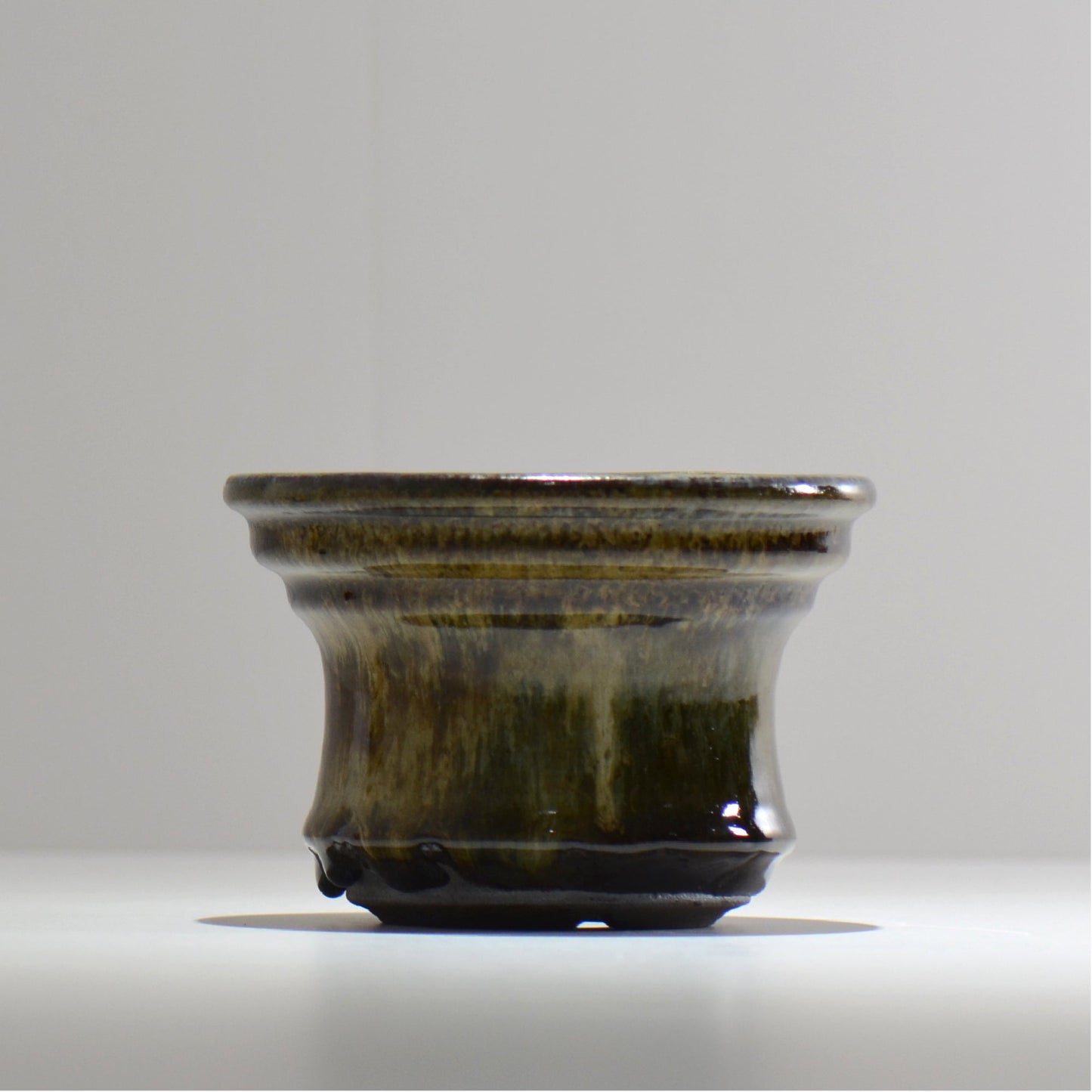 ヒノモトナツミ / 鈍-にび- / hn02_nb11_m / 約φ13cm / 植木鉢