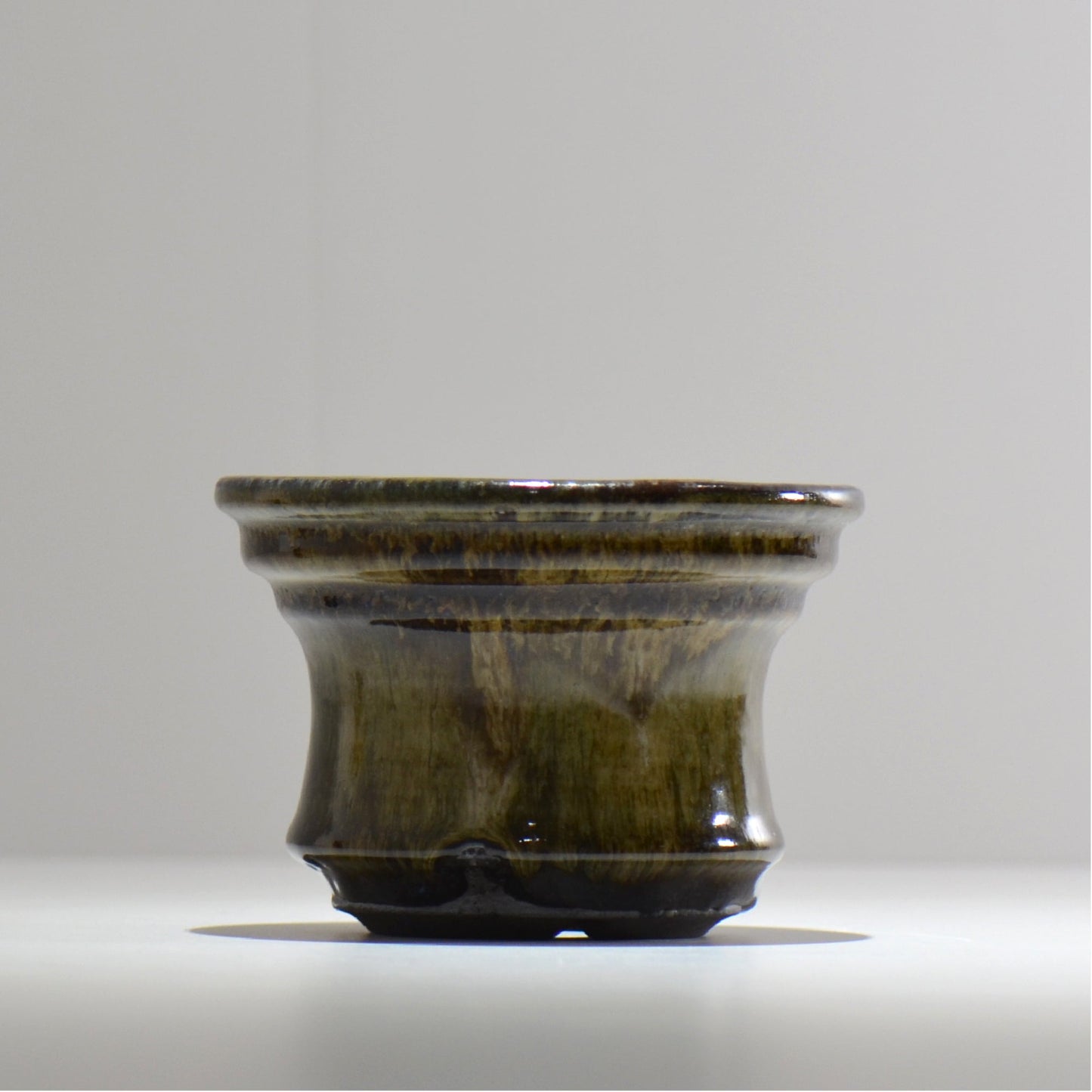 ヒノモトナツミ / 鈍-にび- / hn02_nb11_m / 約φ13cm / 植木鉢