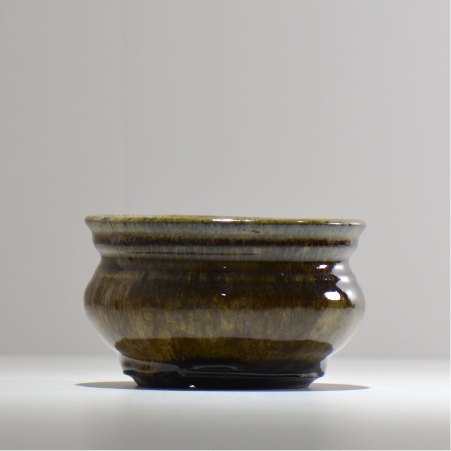 ヒノモトナツミ / 鈍-にび- / hn02_nb16_m / 約φ14cm / 植木鉢