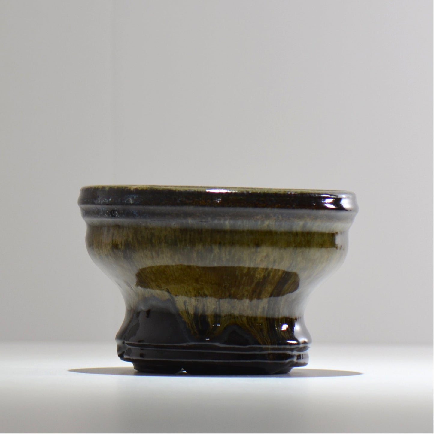 ヒノモトナツミ / 鈍-にび- / hn02_nb18_m / 約φ14.5cm / 植木鉢