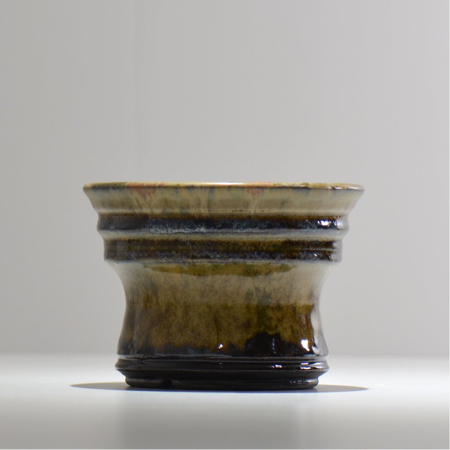 ヒノモトナツミ / 鈍-にび- / hn02_nb23_m / 約φ14.5cm / 植木鉢