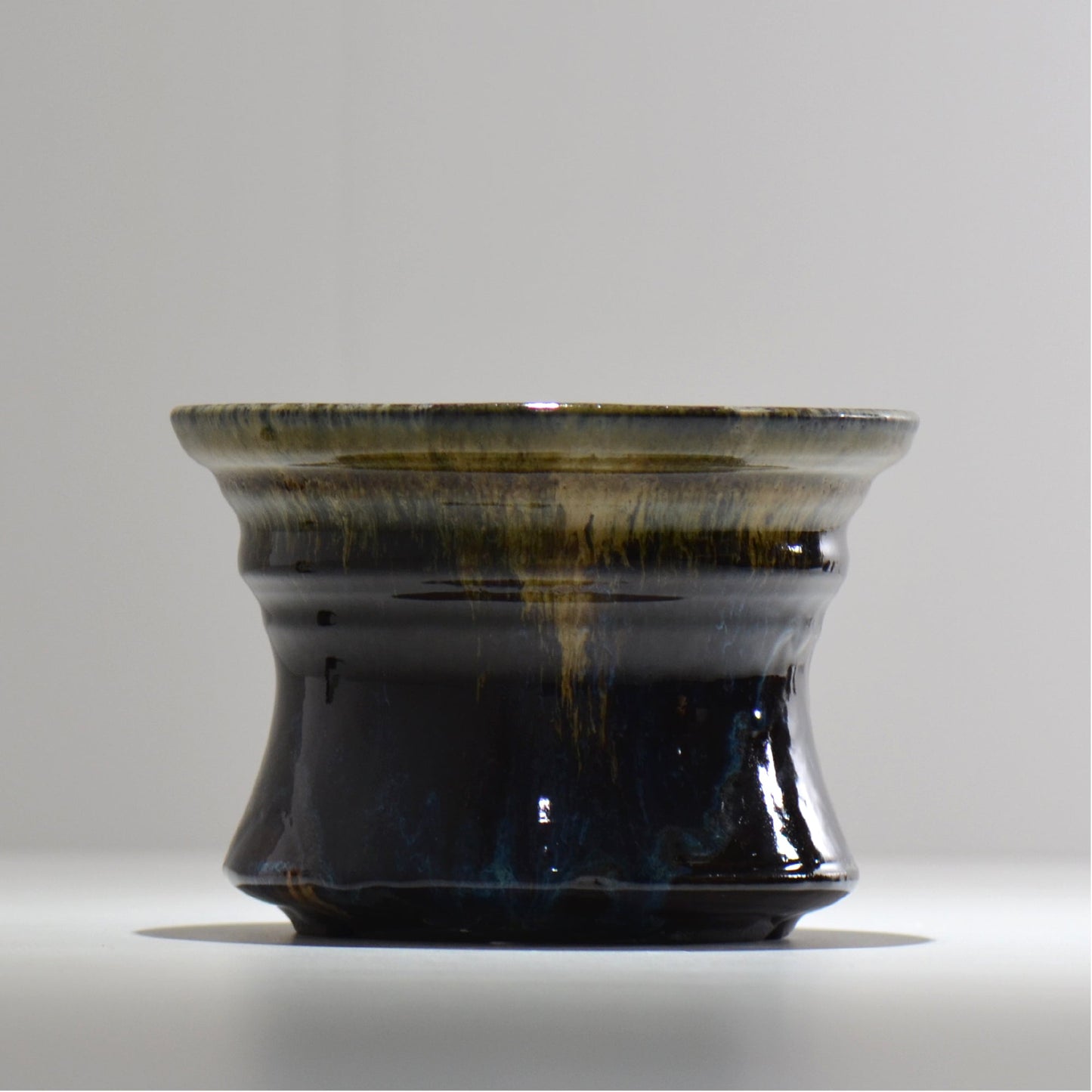 ヒノモトナツミ / 鈍-にび- / hn02_nb26_l / 約φ16.5cm / 植木鉢
