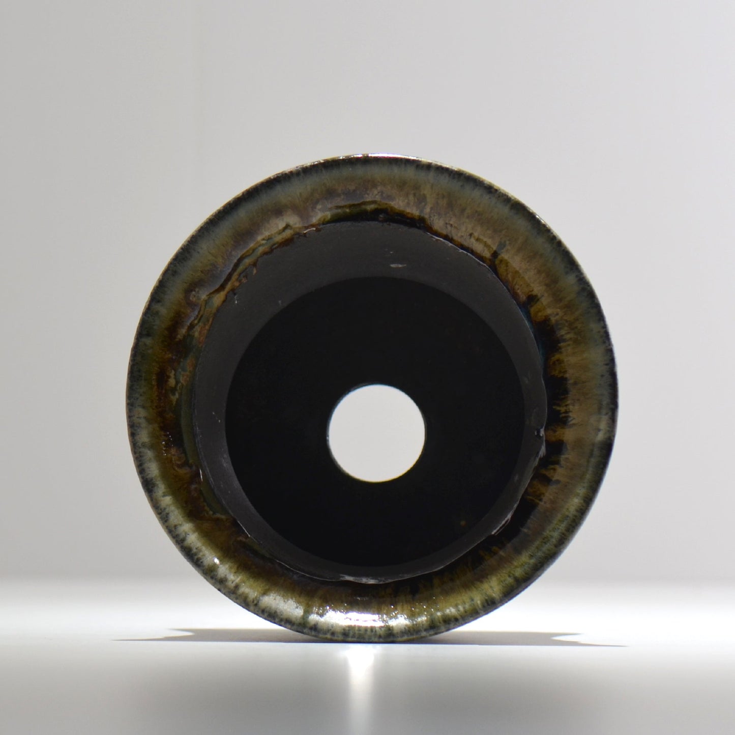 ヒノモトナツミ / 鈍-にび- / hn02_nb26_l / 約φ16.5cm / 植木鉢