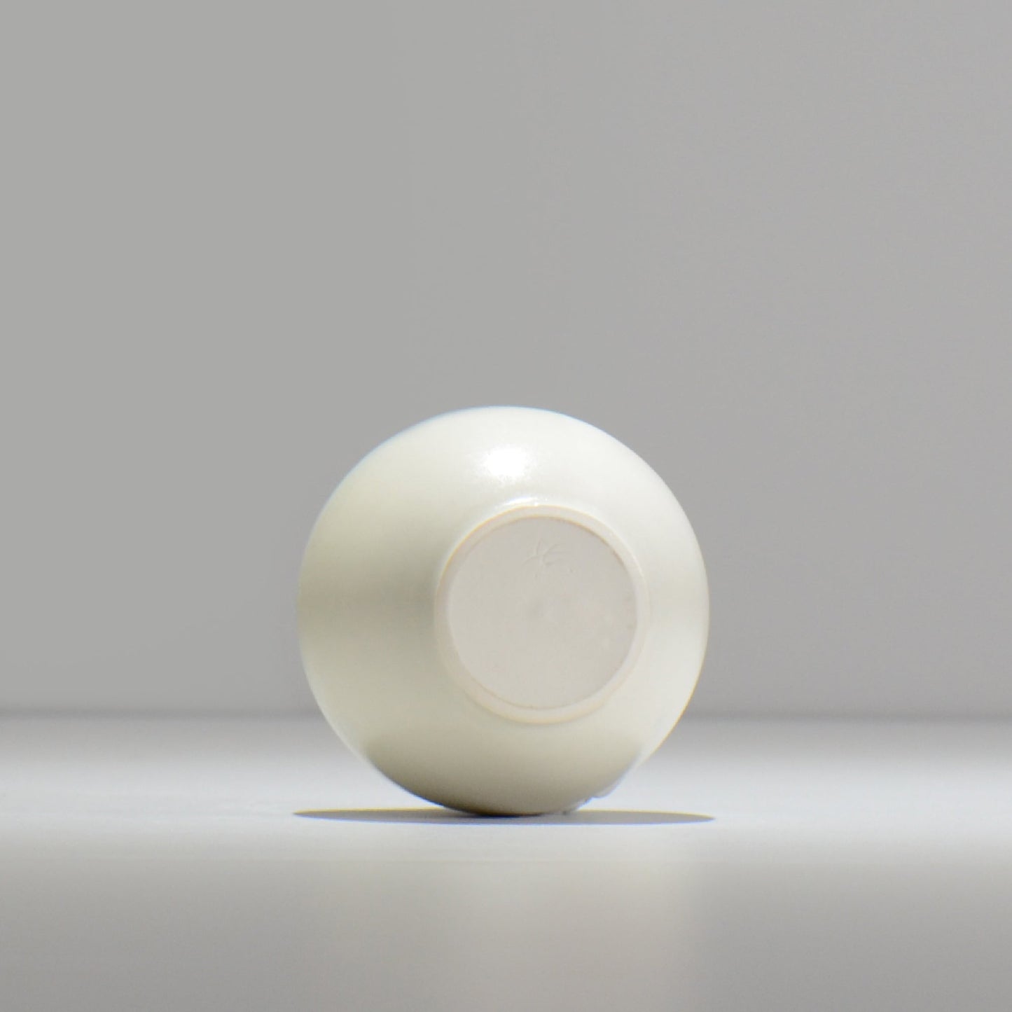 陶芸家イカンソク / 一輪挿し / ik_ichi02 / 約φ7.8cm / 花瓶