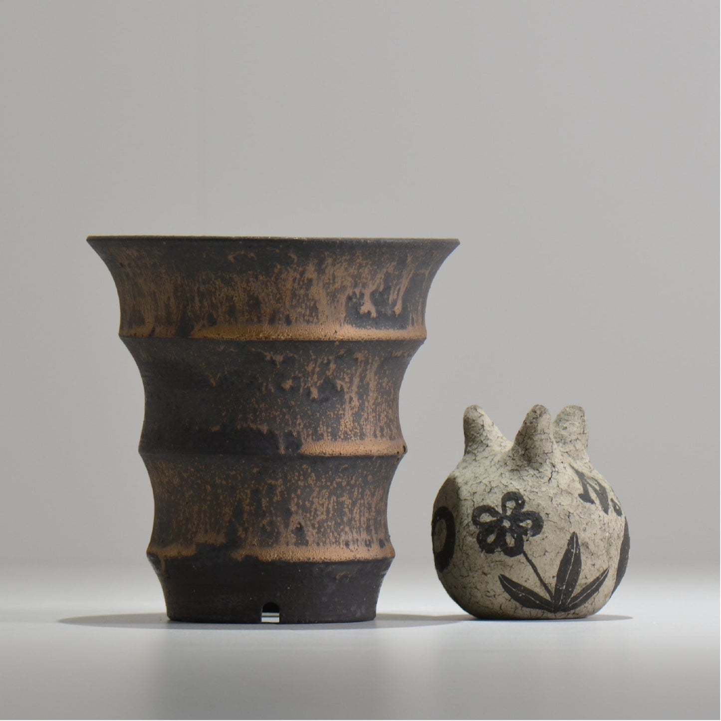 I - moniee / KUROKINUN/ im_kk05_m / 約 φ14.5cm / 植木鉢