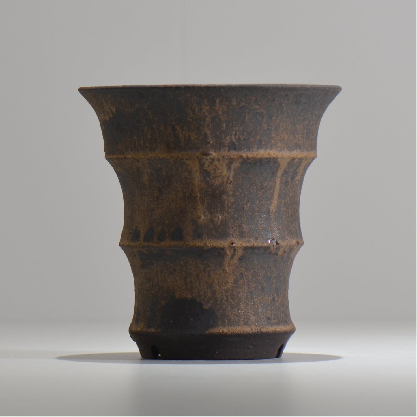I - moniee / KUROKINUN/ im_kk08_m / 約 φ14.8cm / 植木鉢