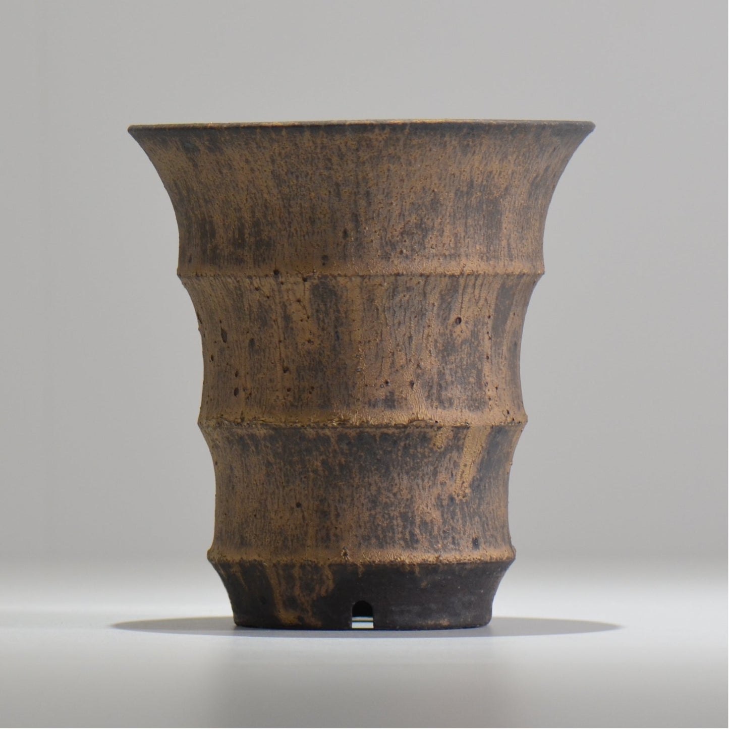 I - moniee / KUROKINUN/ im_kk10_m / 約 φ15cm / 植木鉢