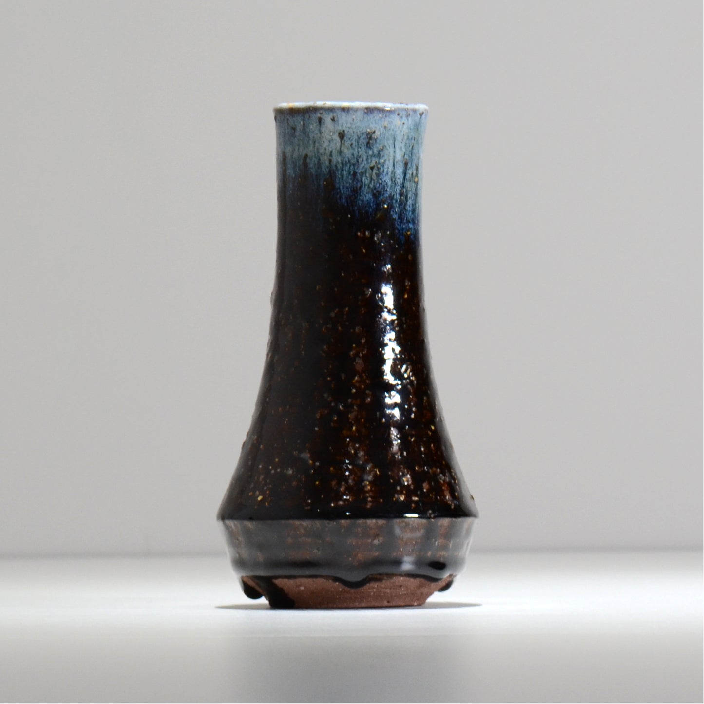 穂髙隆児 / 一輪挿し / karatsu01_ichi/ 口径約 φ4.4cm / 花瓶