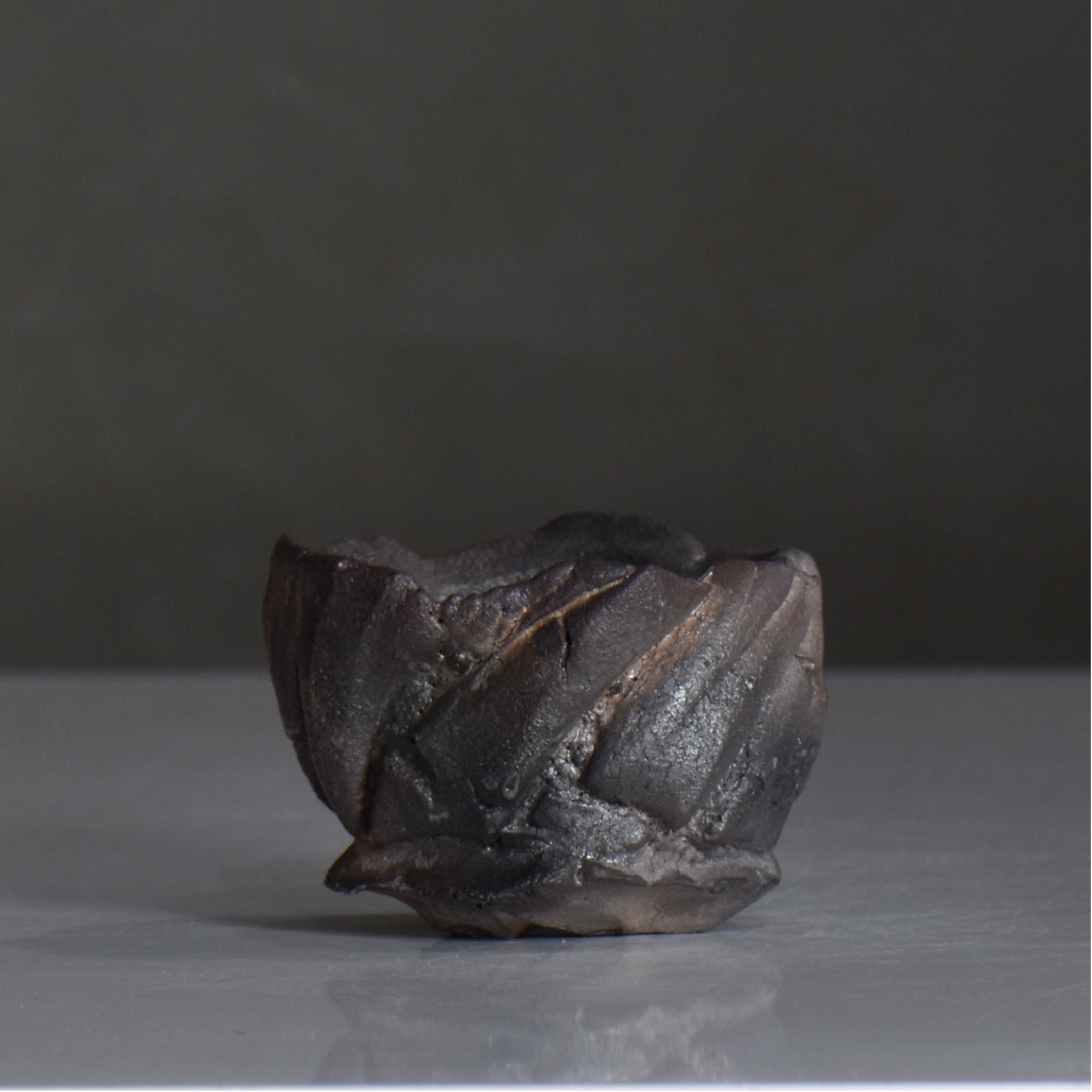 角福　賢人図　深鉢 角谷啓男 / PILA / kf_pr04_XS / 約φ8.5cm / 植木鉢 – ハチラボ