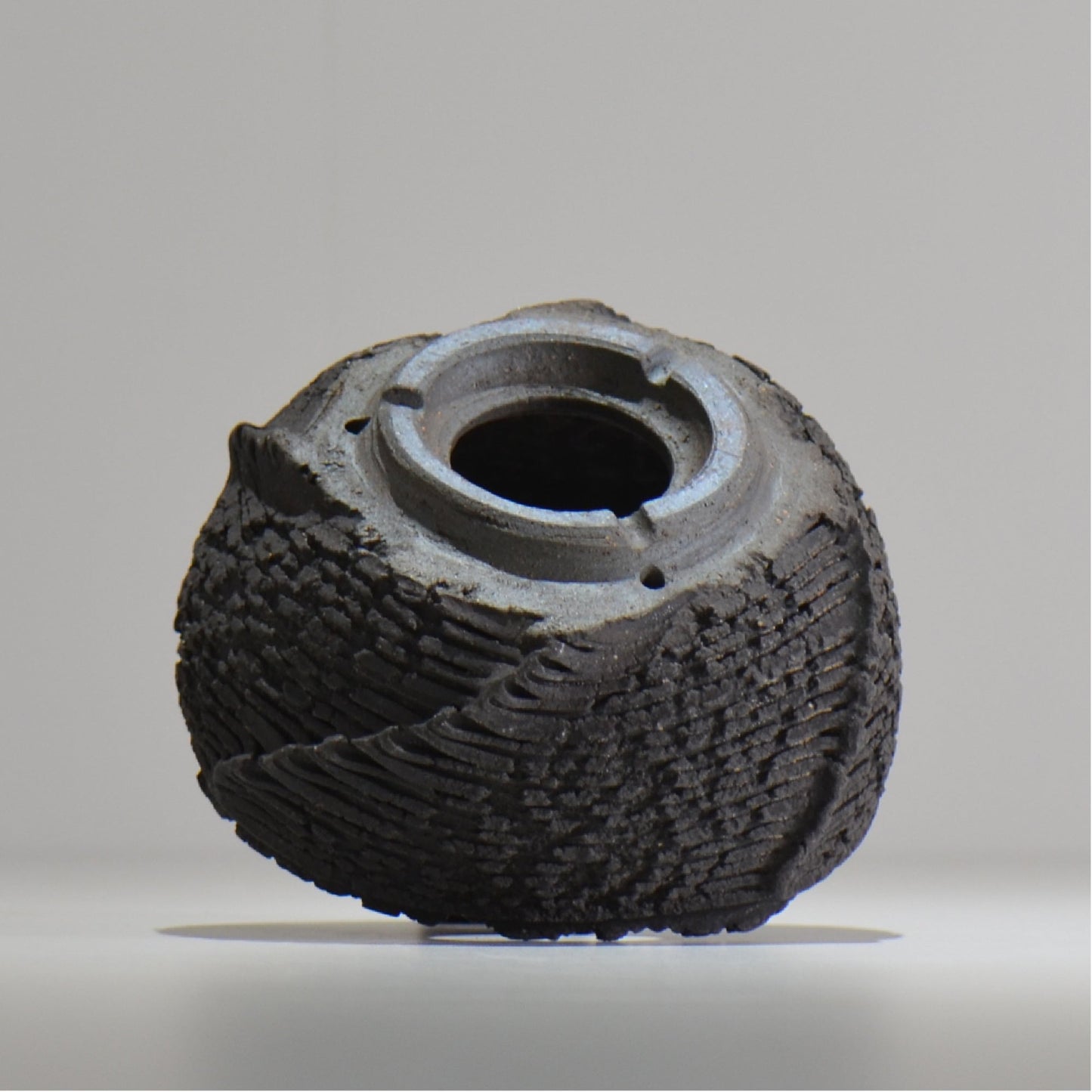 菊地元野 / DANSOU GLOSS ブラック / kg_db24_m / 約φ12.5cm / 植木鉢