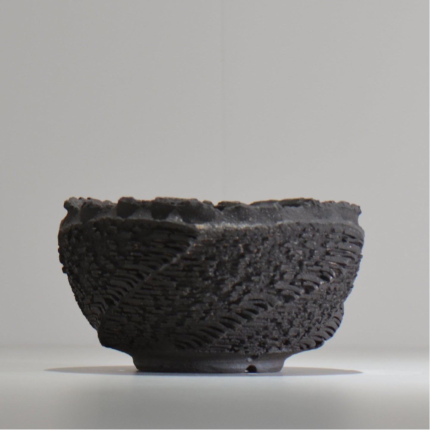 菊地元野 / DANSOU GLOSS ブラック / kg_db63_l / 約φ16cm / 植木鉢