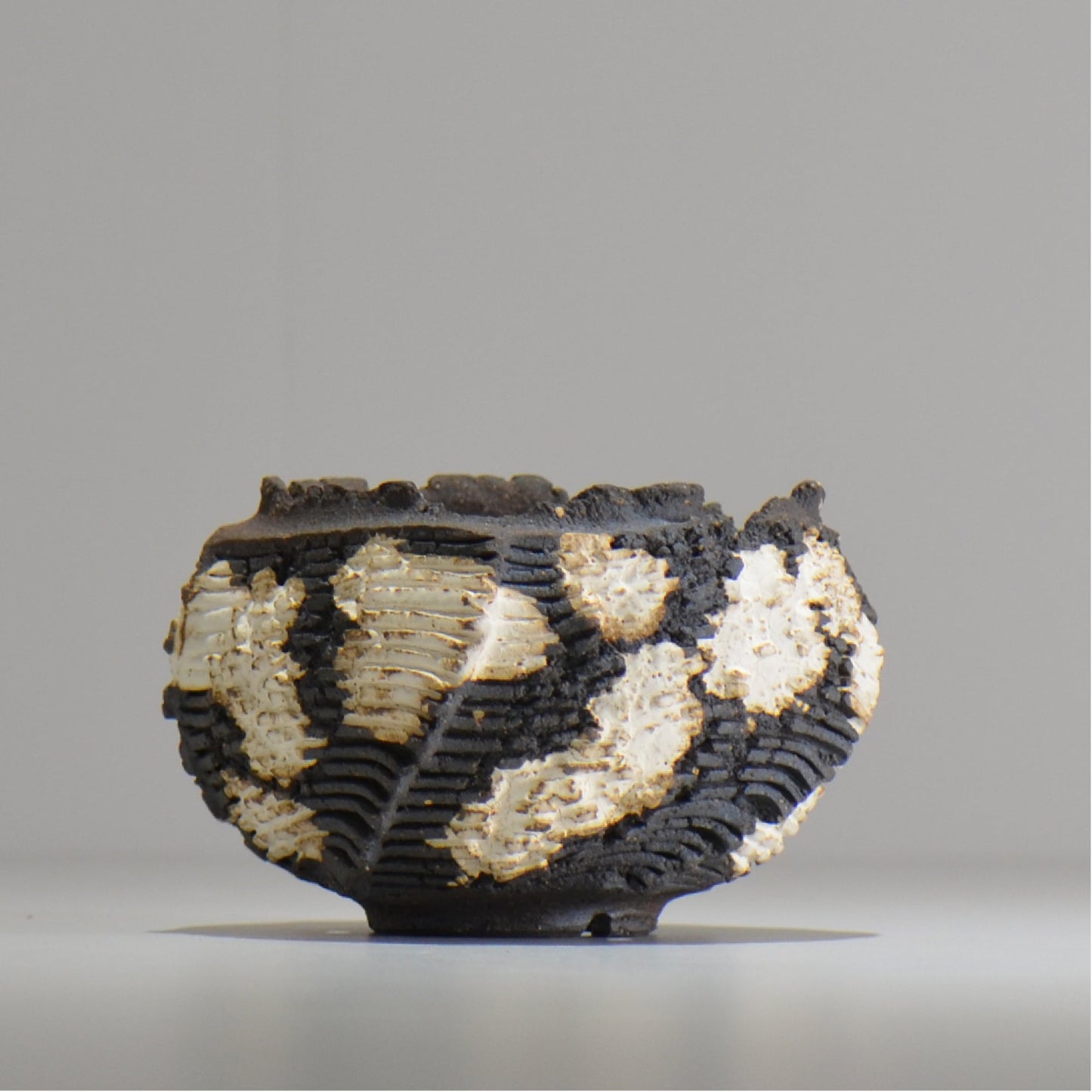 菊地元野 / DANSOU GLOSS ツートン / kg_dt06_s / 約φ9.5cm / 植木鉢