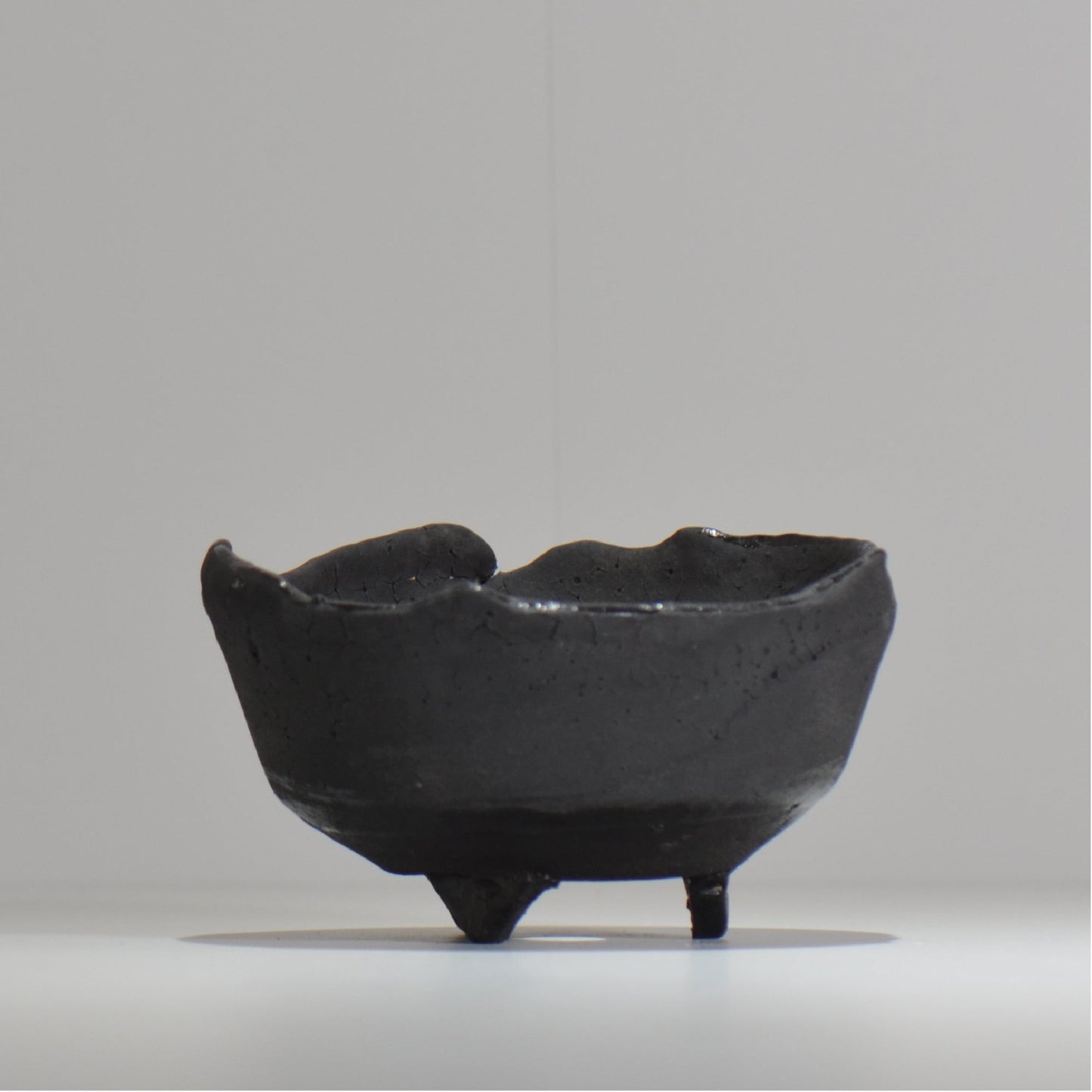 川合牧人 / UROKO POT BLACK / km_urkb02_m / 約φ13.5cm / 植木鉢