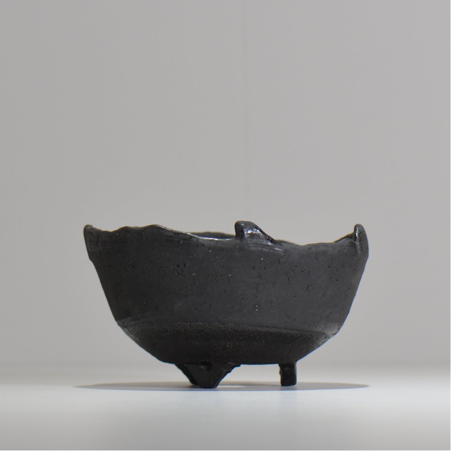 川合牧人 / UROKO POT BLACK / km_urkb03_m / 約φ14cm / 植木鉢